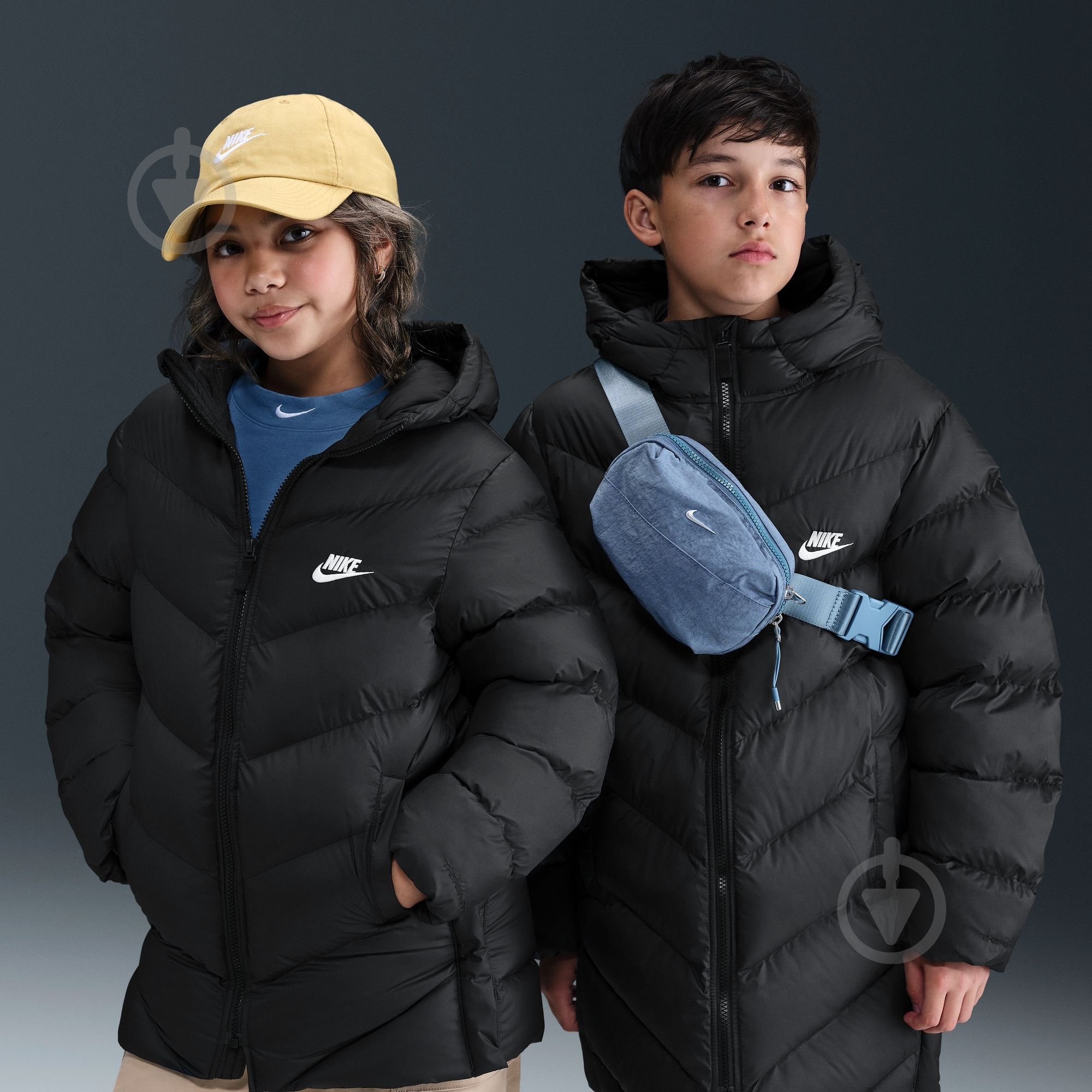 Куртка унисекс Nike Sportswear All Day Play Older Kids' Puffer Jacket р.146 черный HJ2722-010 - фото 11