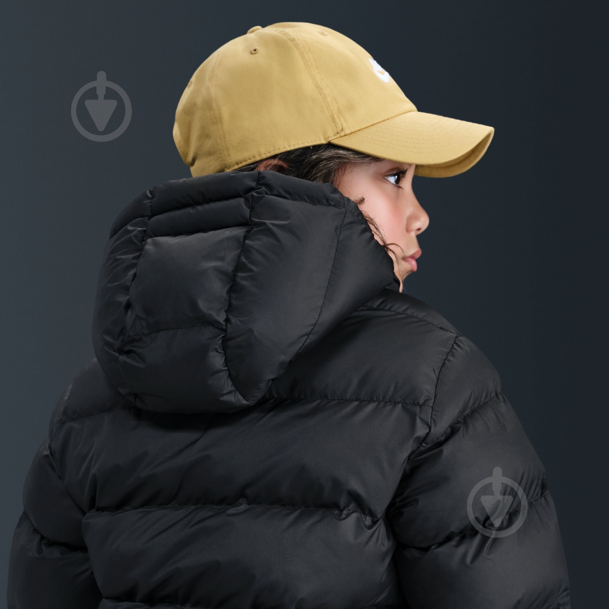 Куртка унисекс Nike Sportswear All Day Play Older Kids' Puffer Jacket р.146 черный HJ2722-010 - фото 14