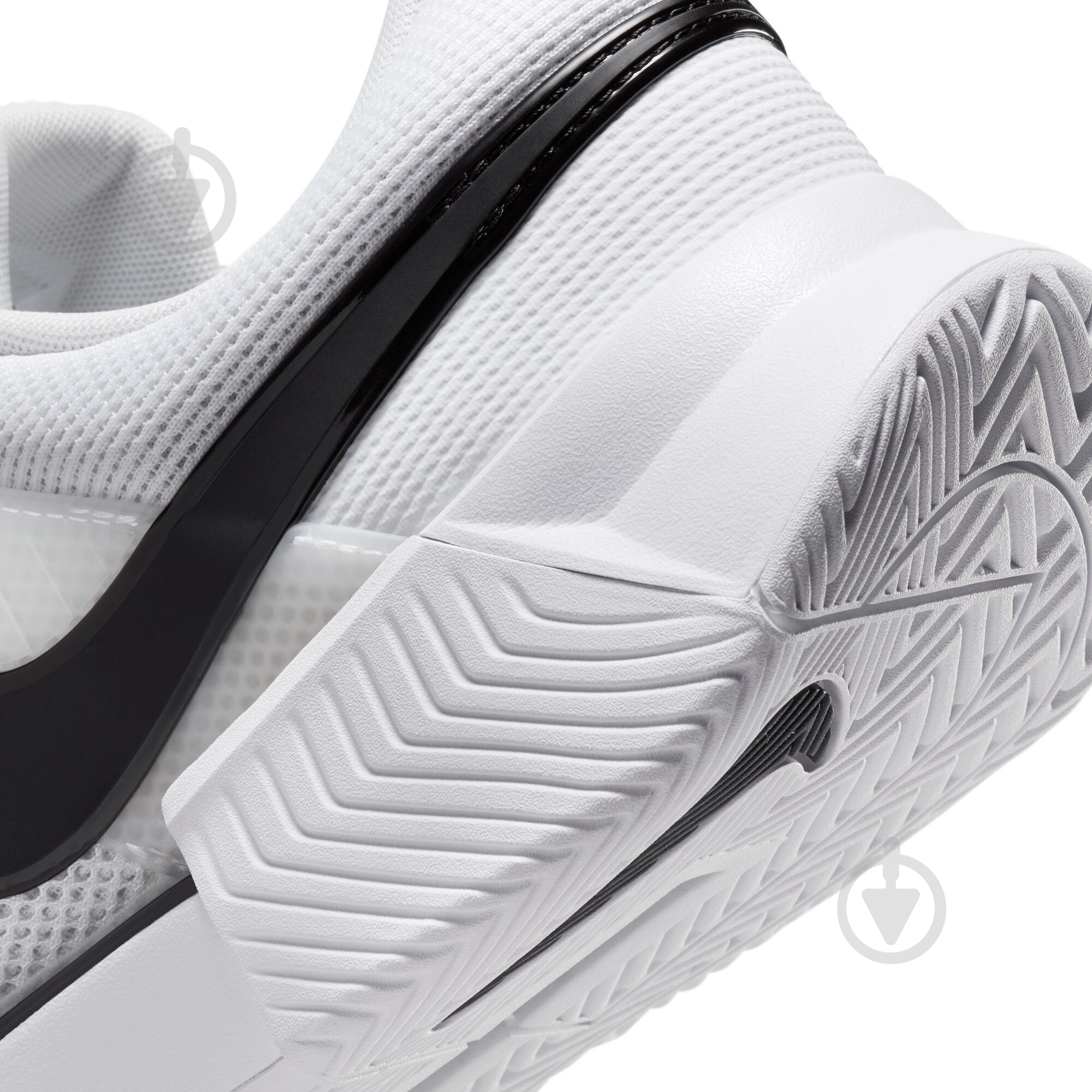 Кросівки чоловічі Nike ZOOM GP CHALLENGE 1 FB3147-101 р.45,5 білі - фото 11