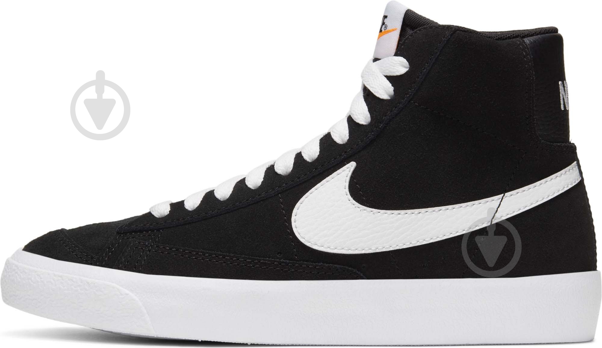Кроссовки для мальчиков Nike Jordan DD3237-002 р.36 черные - фото 1