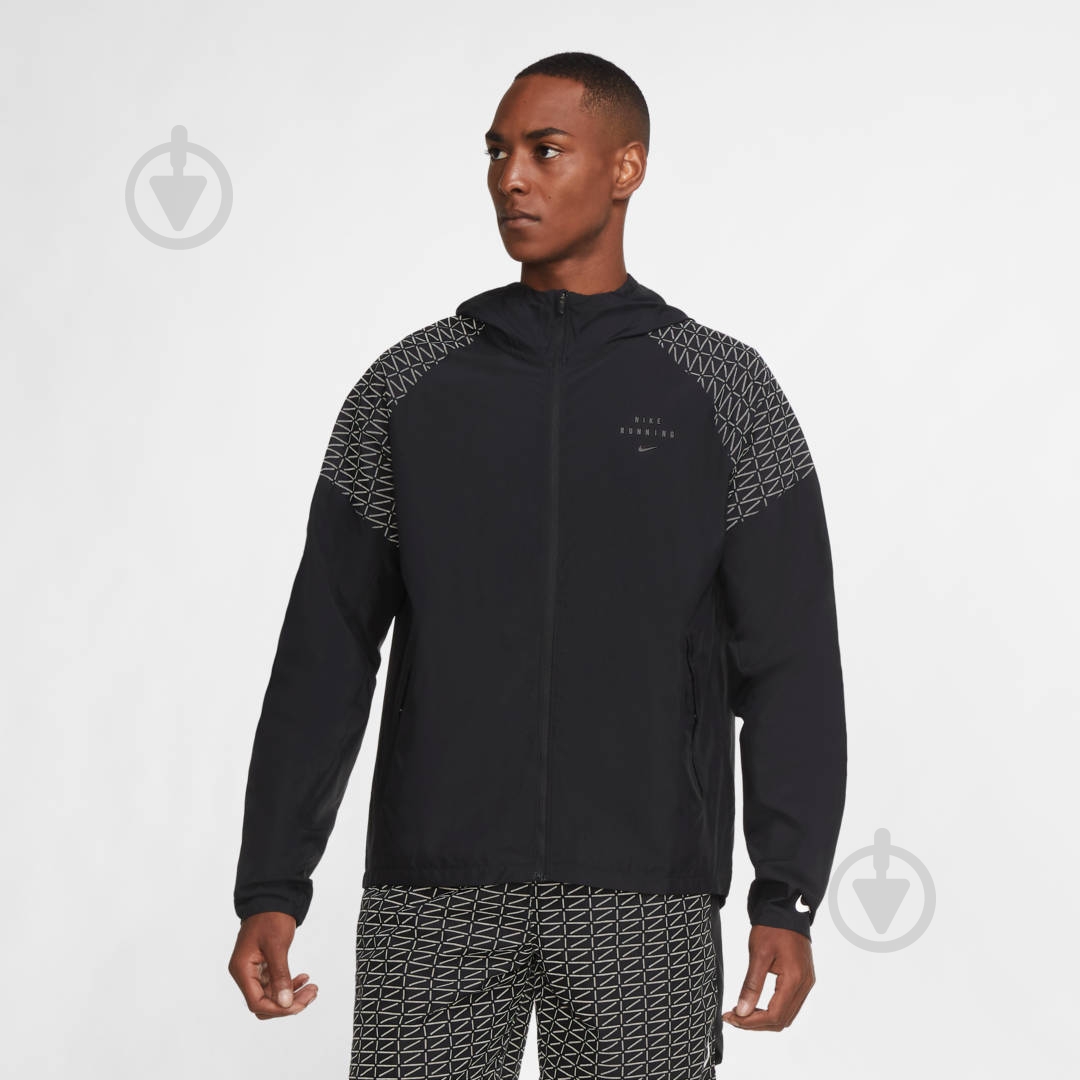 Джемпер Nike M NK RUN DVN ESSNTL JKT FLASH CU7870-010 р. L черный - фото 4 Джемпер Nike M NK RUN DVN ESSNTL JKT FLASH CU7870-010 р. L черный - фото 4