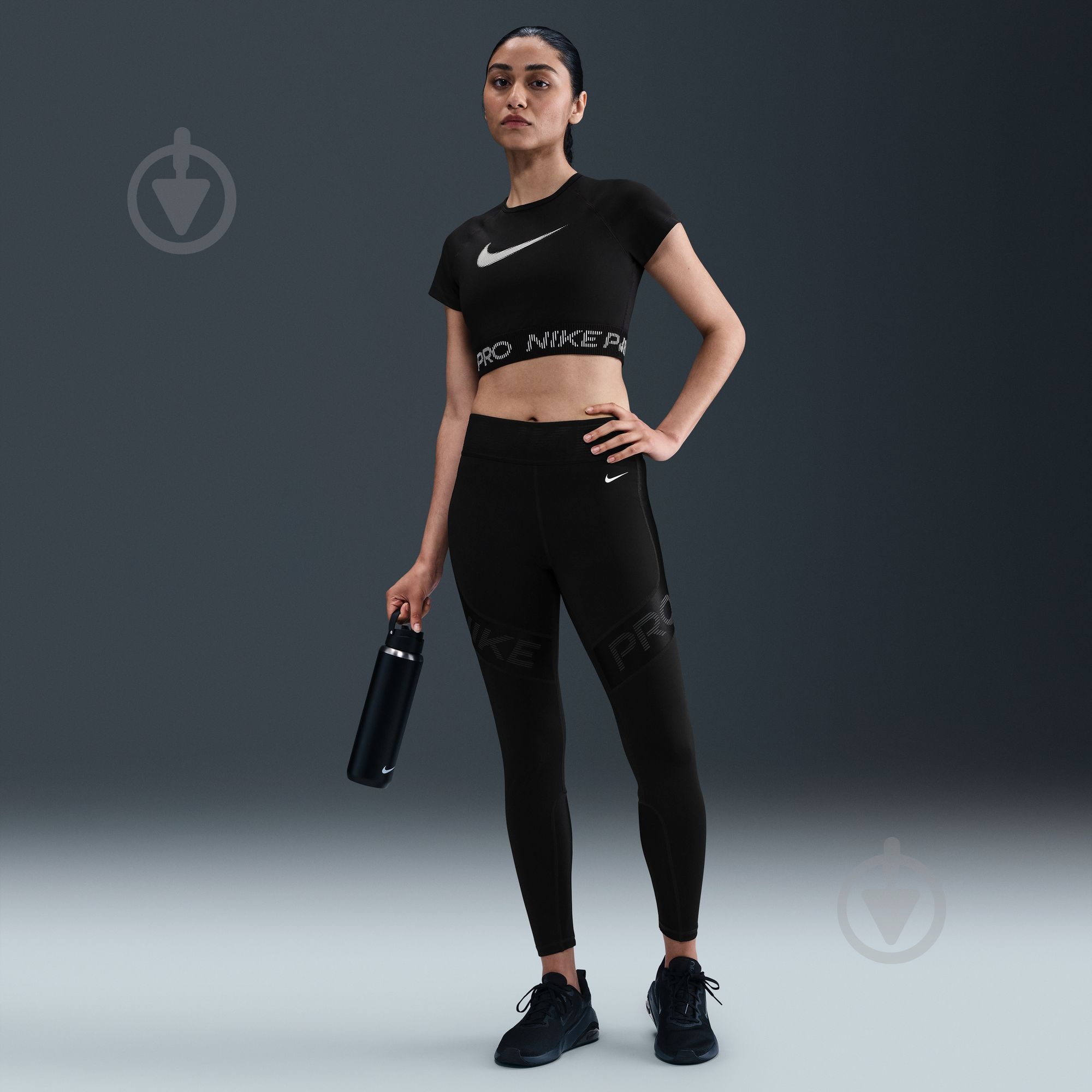 Топ Nike W NP DF SS TOP TT GRX HV3673-010 р.S чорний - фото 8 Топ Nike W NP DF SS TOP TT GRX HV3673-010 р.S чорний - фото 8