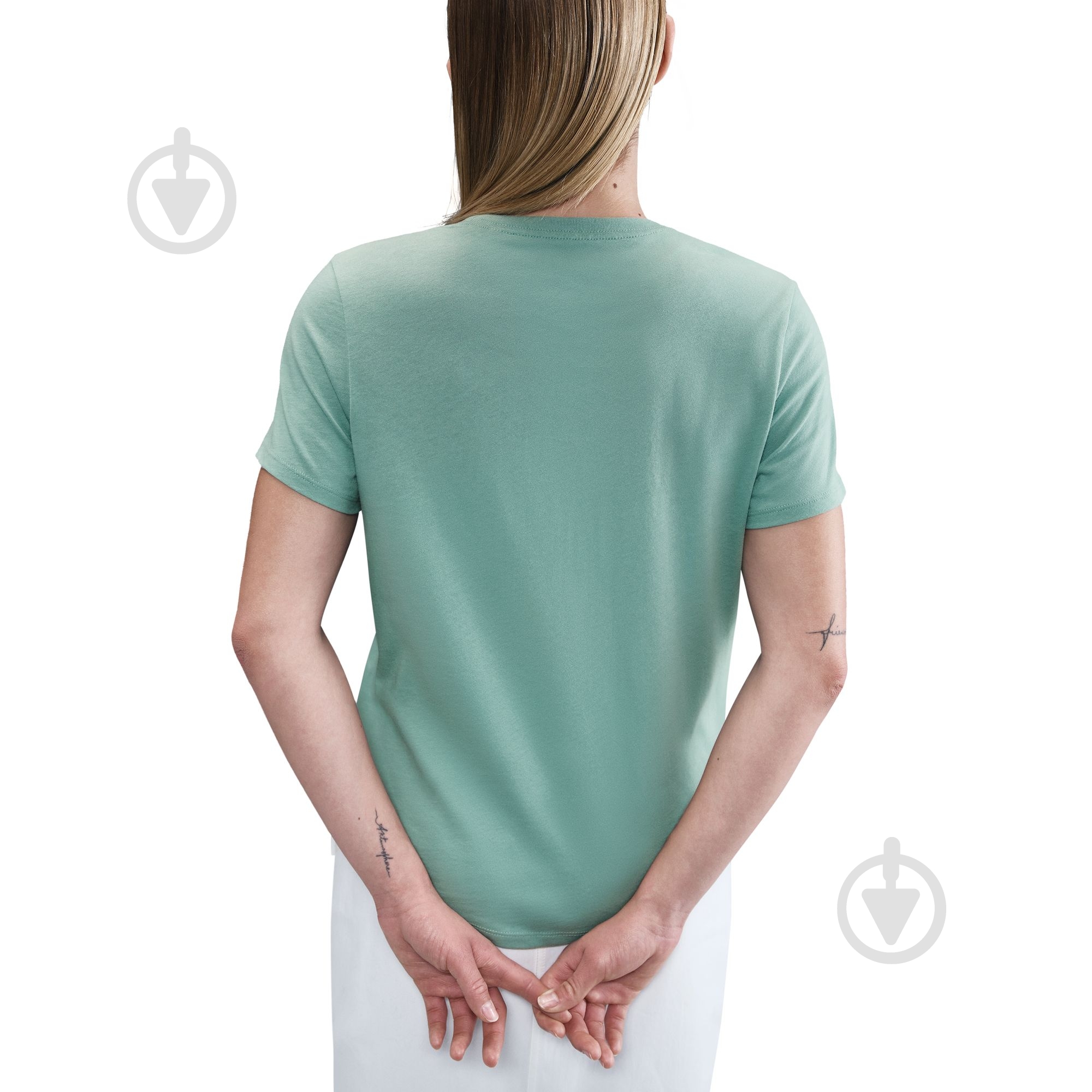 Футболка Nike W NSW CLUB SS TEE DX7902-017 р.L зелений - фото 5 Футболка Nike W NSW CLUB SS TEE DX7902-017 р.L зелений - фото 5