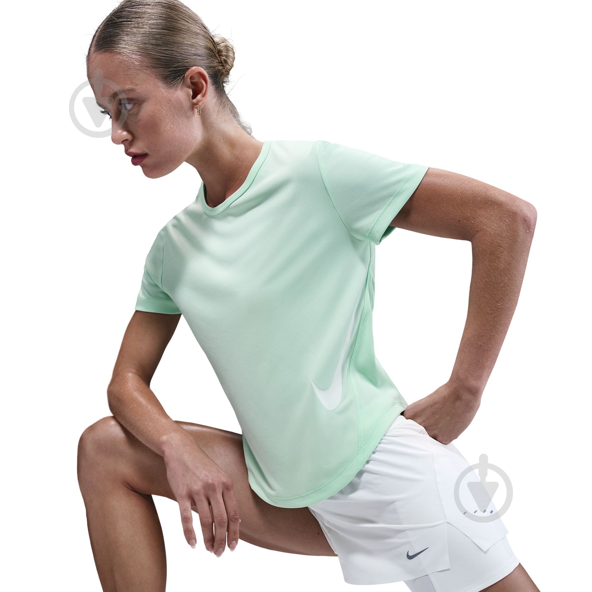 Майка Nike W NK TEMPO SWSH HBR DF SS TOP HV2772-353 р.XS зеленый - фото 6