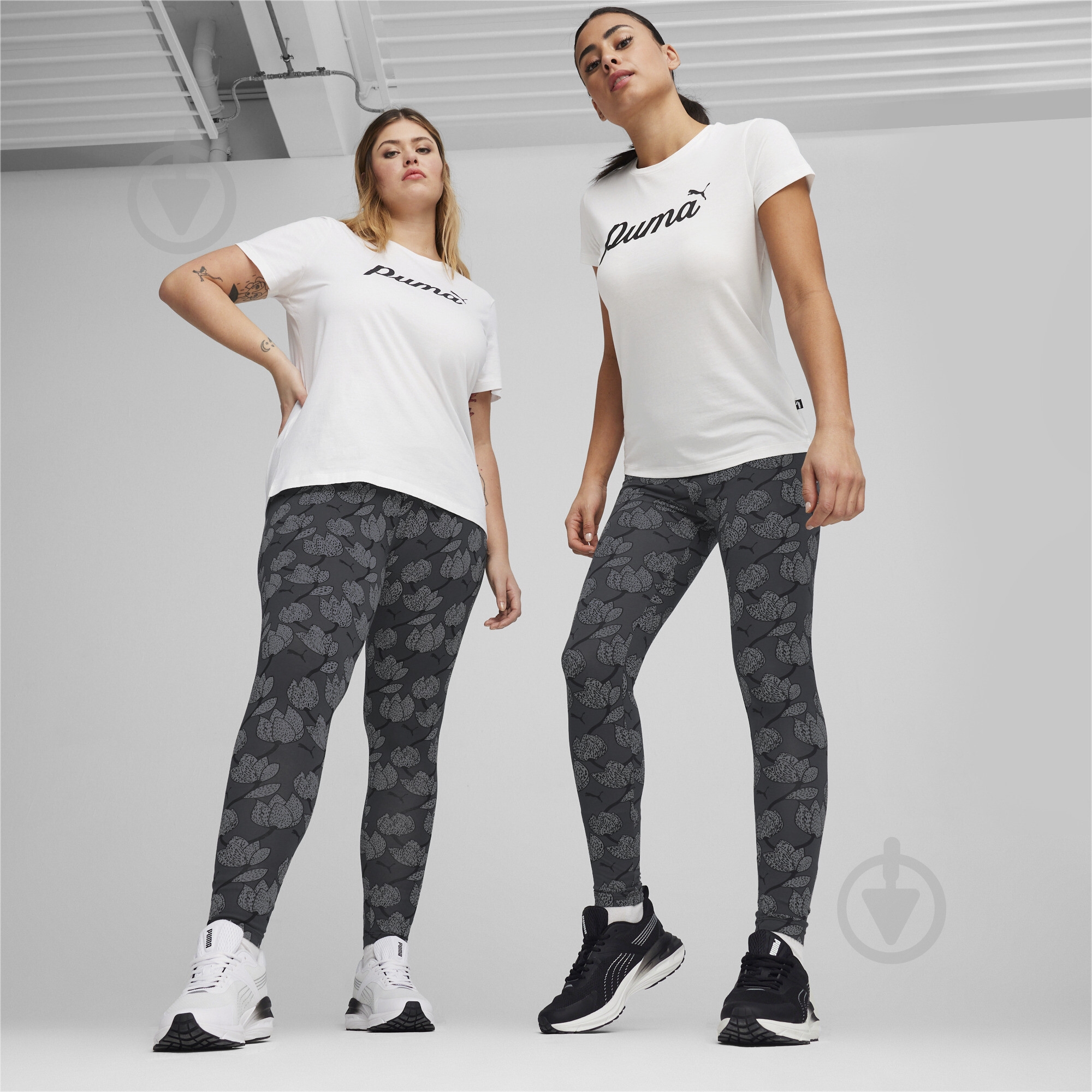 Футболка Puma ESS+ SCRIPT TEE 67931502 р.S белый - фото 3