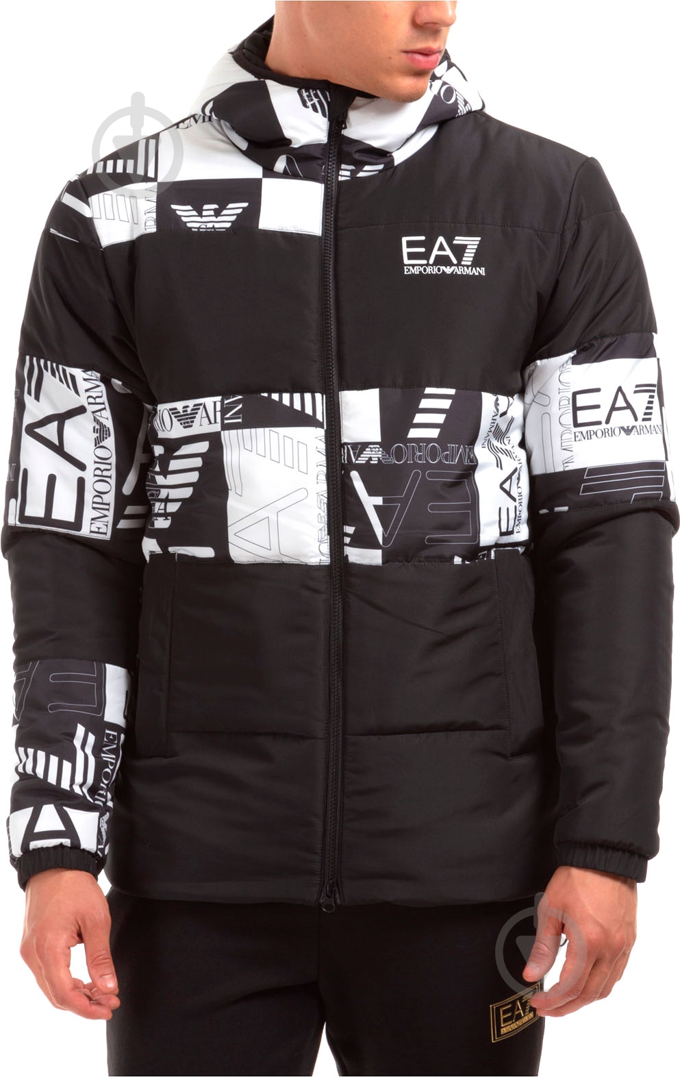 Куртка мужская зимняя EA7 6HPB36-PN28Z-1200 р.M черная - фото 1 Куртка мужская зимняя EA7 6HPB36-PN28Z-1200 р.M черная - фото 1
