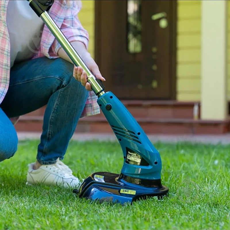 Триммер электрический Makita UR3000 - фото 12 Триммер электрический Makita UR3000 - фото 12