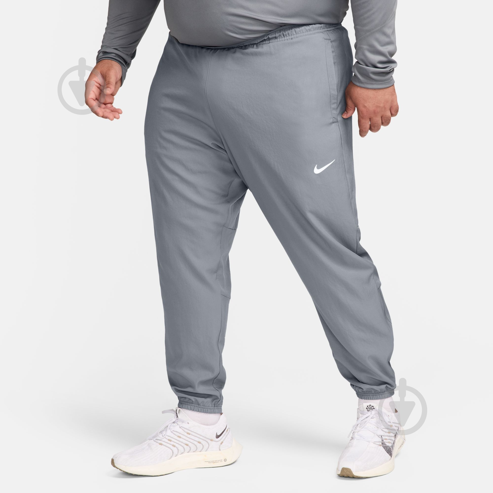Брюки Nike M NK DF CHALLENGR WVN PANT FQ4780-084 р. S серый - фото 5