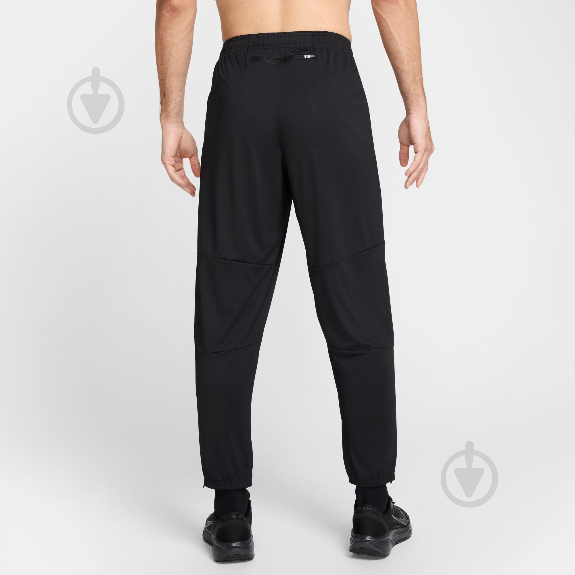 ᐉ Брюки Nike M NK DF CHALLENGER KNIT PANT HJ3590-010 р. S черный