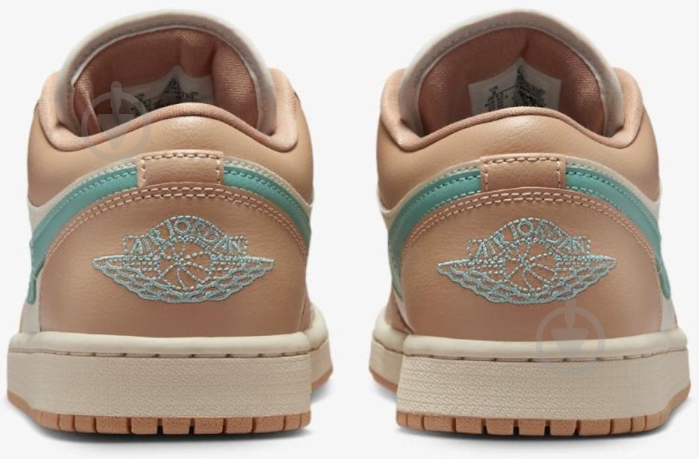 ᐉ Кроссовки женские Nike WMNS AIR JORDAN 1 LOW DC0774-130 р.36,5