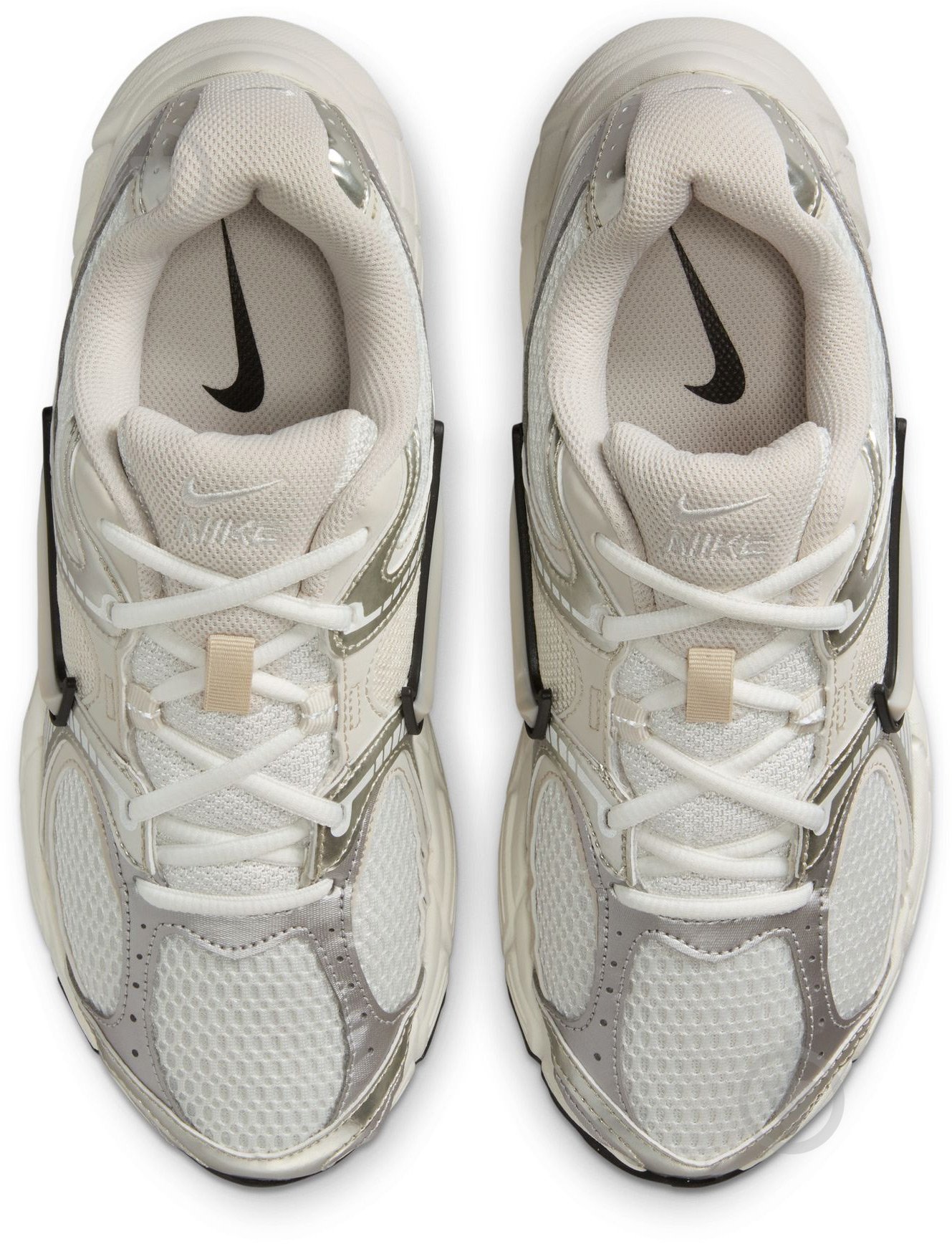 Кроссовки женские демисезонные Nike W V5 RNR HQ7901-104 р.40,5 бежевые - фото 2 Кроссовки женские демисезонные Nike W V5 RNR HQ7901-104 р.40,5 бежевые - фото 2