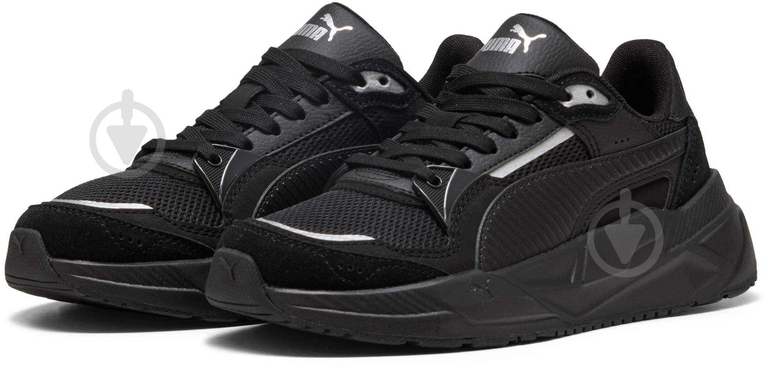 Кросівки для хлопчиків Puma Trinity 2 Jr 40149002 р.37,5 чорні - фото 3