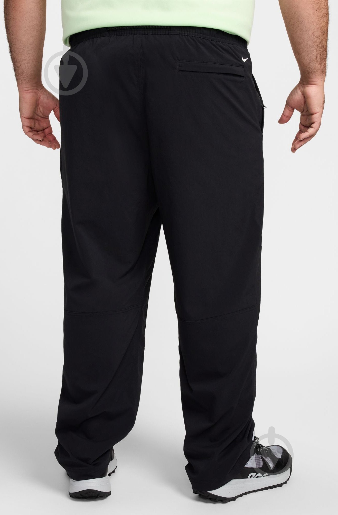 Брюки Nike M ACG UV Hike Pant FN2450-010 р. M черный - фото 8 Брюки Nike M ACG UV Hike Pant FN2450-010 р. M черный - фото 8