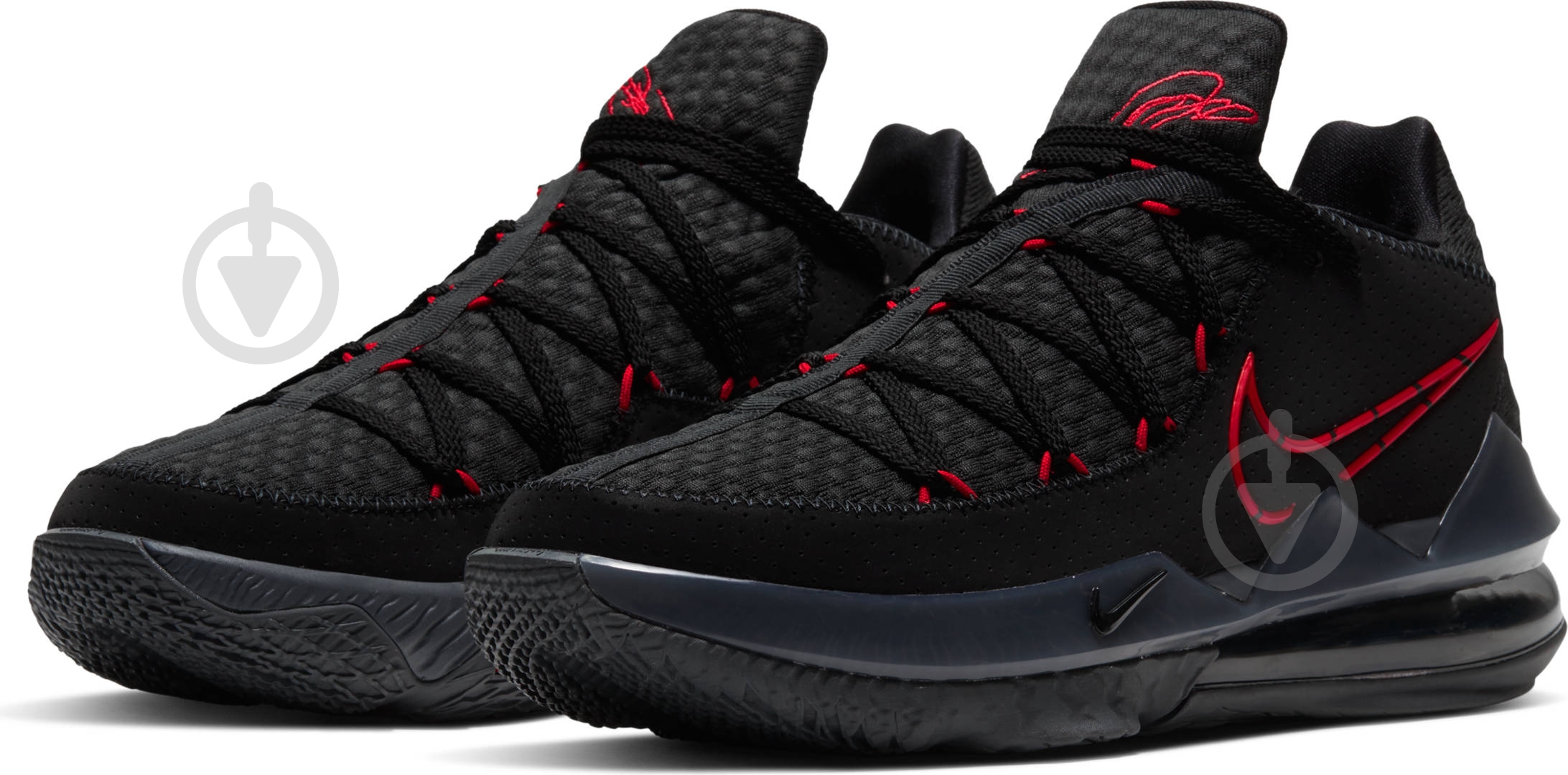 Кроссовки мужские Nike LEBRON XVII LOW CD5007-001 р.43 черные - фото 1