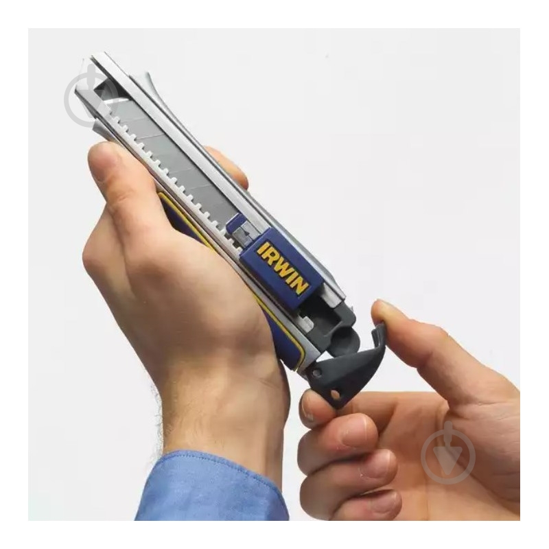 Нож Irwin Pro Touch 9 мм AUTO LOAD SNAP-OFF KNIFE 10504555 - фото 4 Нож Irwin Pro Touch 9 мм AUTO LOAD SNAP-OFF KNIFE 10504555 - фото 4