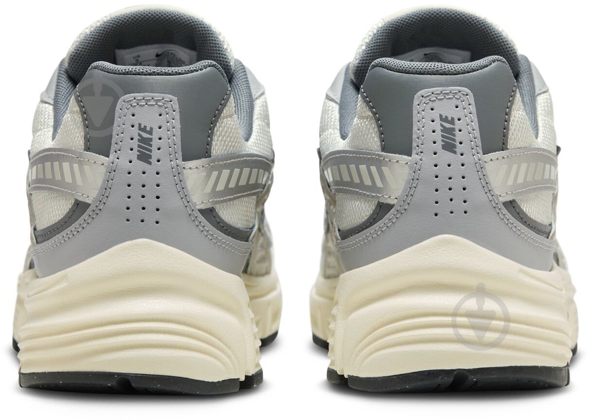 Кросівки чоловічі Nike INITIATOR HQ1179-001 р.41 сірі - фото 6