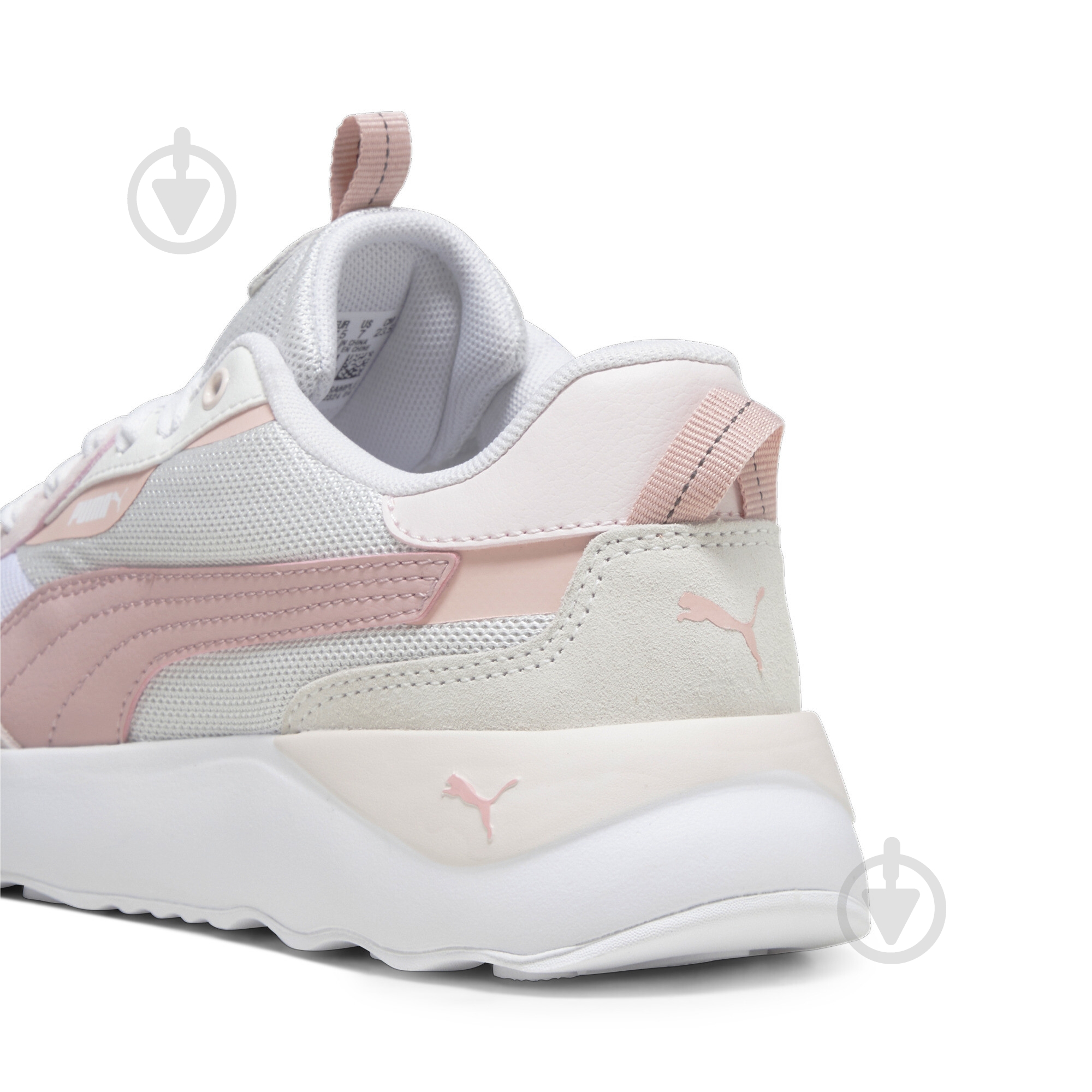 Кроссовки женские Puma RUNTAMED PLATFORM 39232404 р.36 бежевые - фото 2 Кроссовки женские Puma RUNTAMED PLATFORM 39232404 р.36 бежевые - фото 2