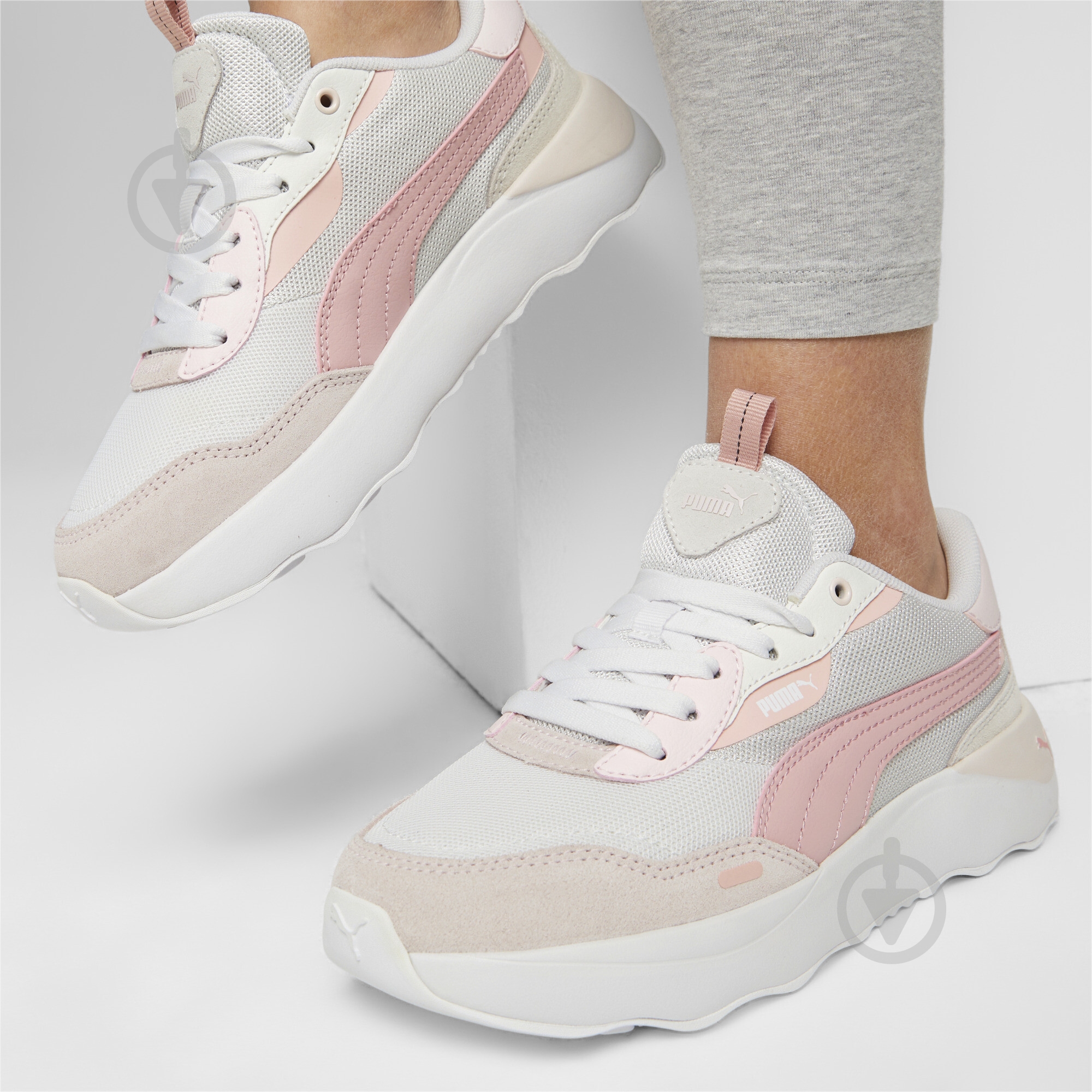 Кроссовки женские Puma RUNTAMED PLATFORM 39232404 р.36 бежевые - фото 3 Кроссовки женские Puma RUNTAMED PLATFORM 39232404 р.36 бежевые - фото 3