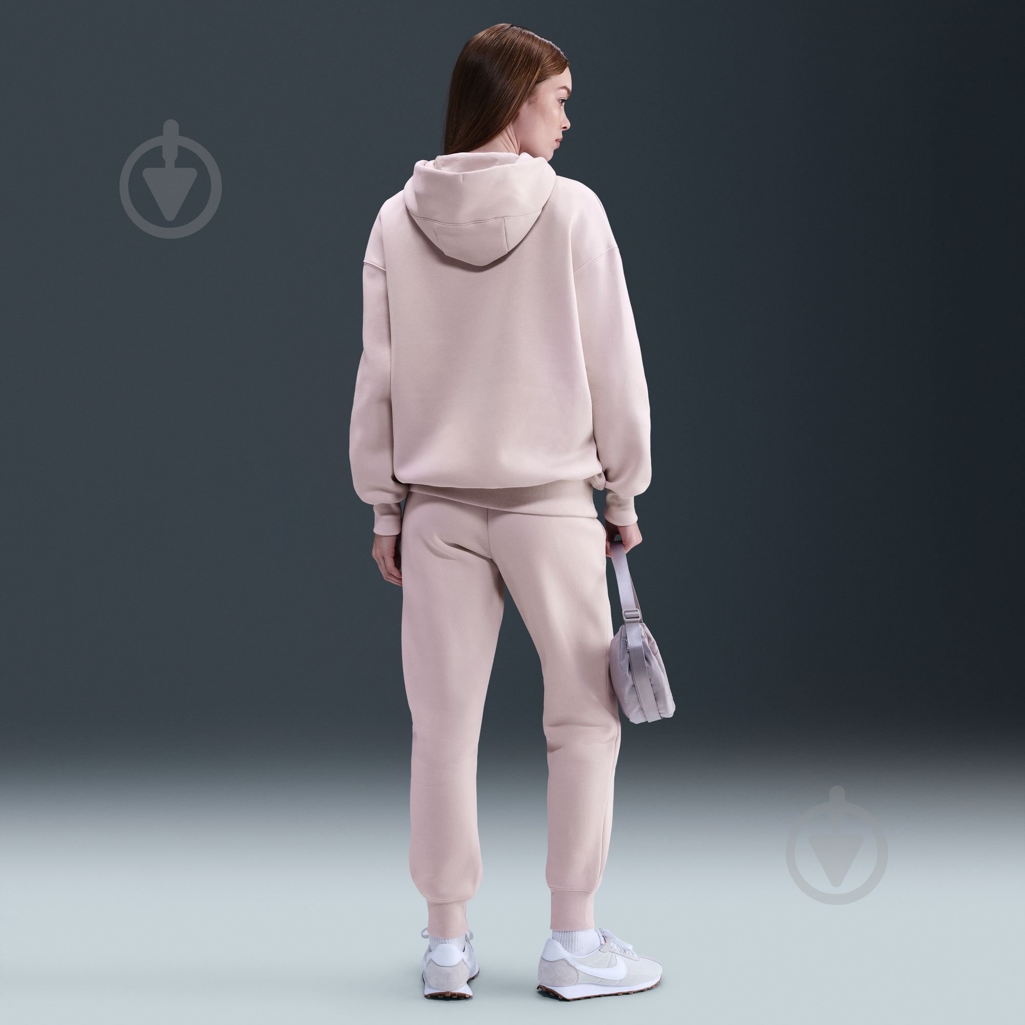 Штани Nike NSPHNX FLC MR FZ7626-667 р. L бежевий - фото 6 Штани Nike NSPHNX FLC MR FZ7626-667 р. L бежевий - фото 6