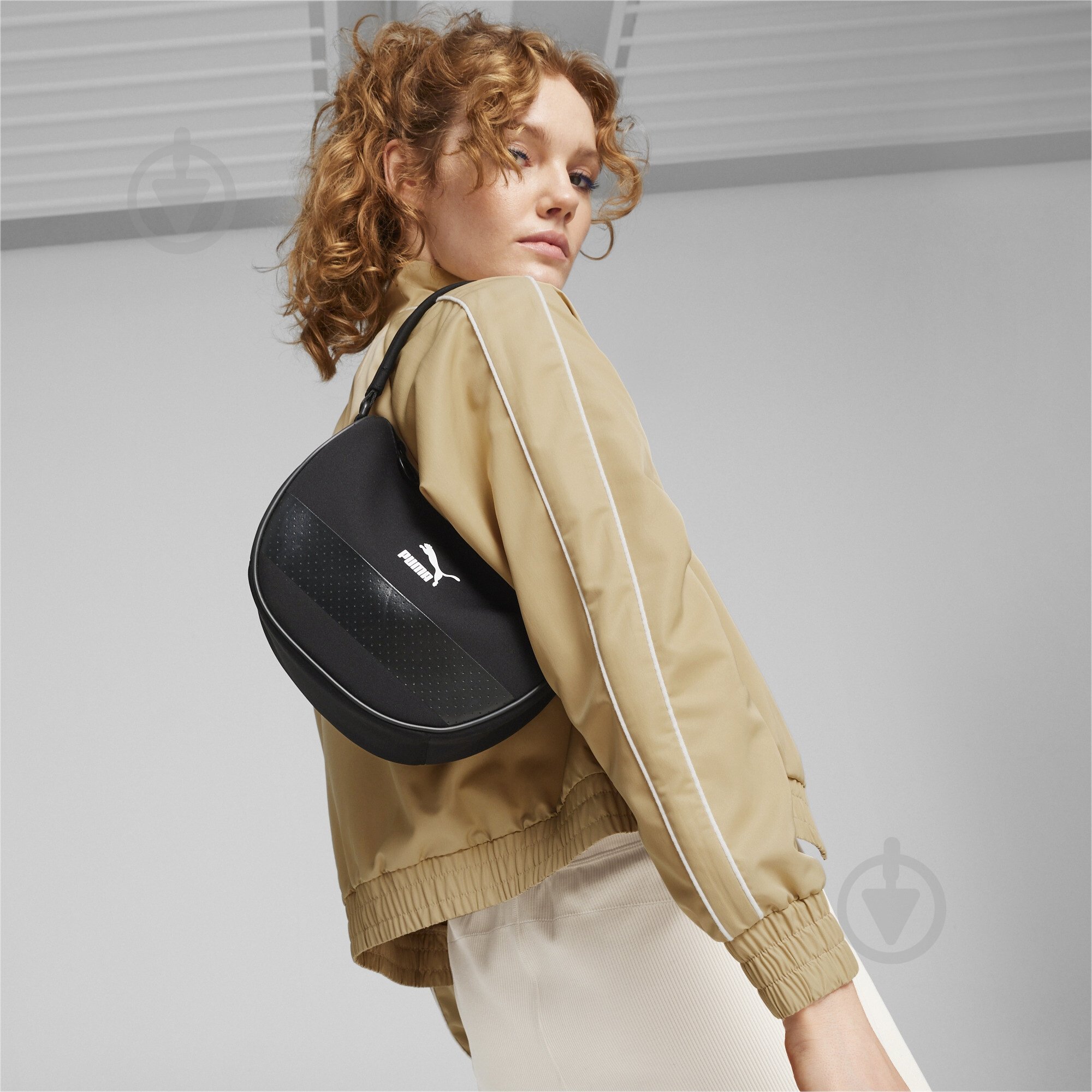 Сумка через плечо Puma RIME CLASSICS SEASONAL HALF MOON BAG 09038201 3 л черный - фото 3