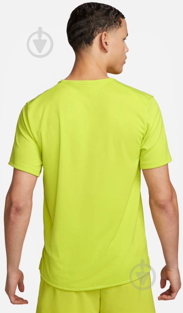 Футболка Nike DV9315-308 р.L зеленый - фото 2 Футболка Nike DV9315-308 р.L зеленый - фото 2