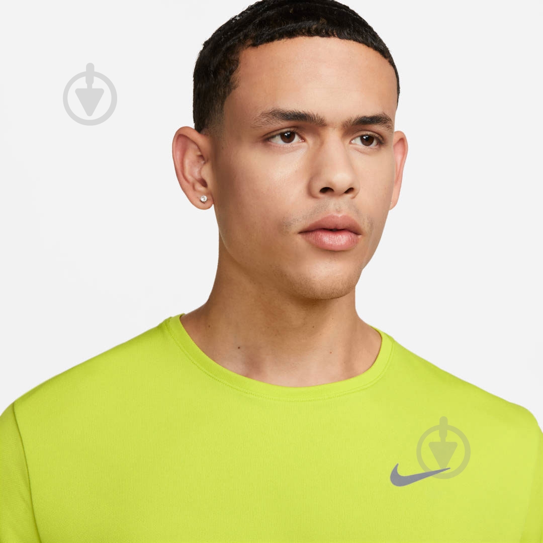 Футболка Nike DV9315-308 р.L зеленый - фото 3 Футболка Nike DV9315-308 р.L зеленый - фото 3