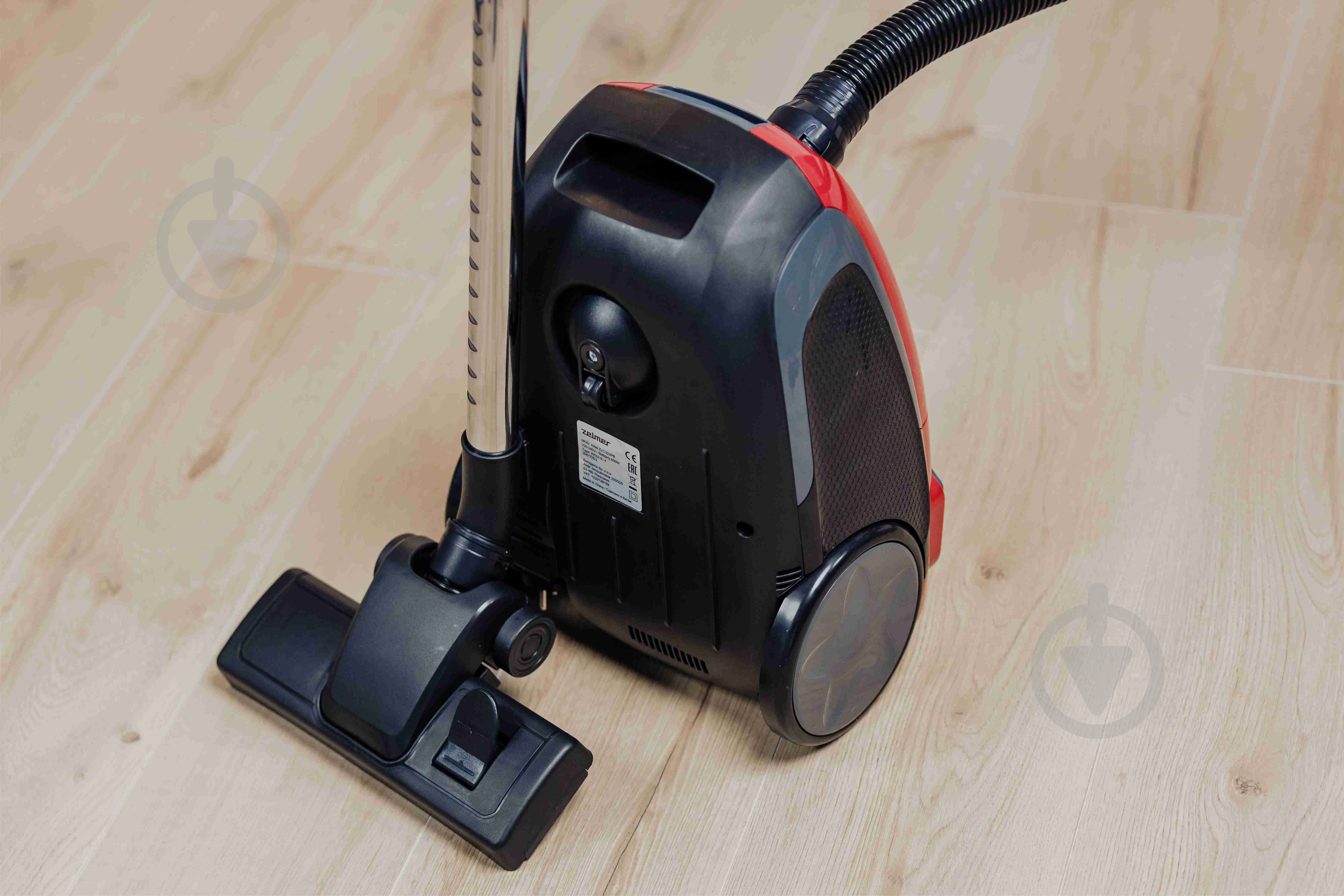 Пылесос Zelmer Adas ZVC323PB red - фото 11