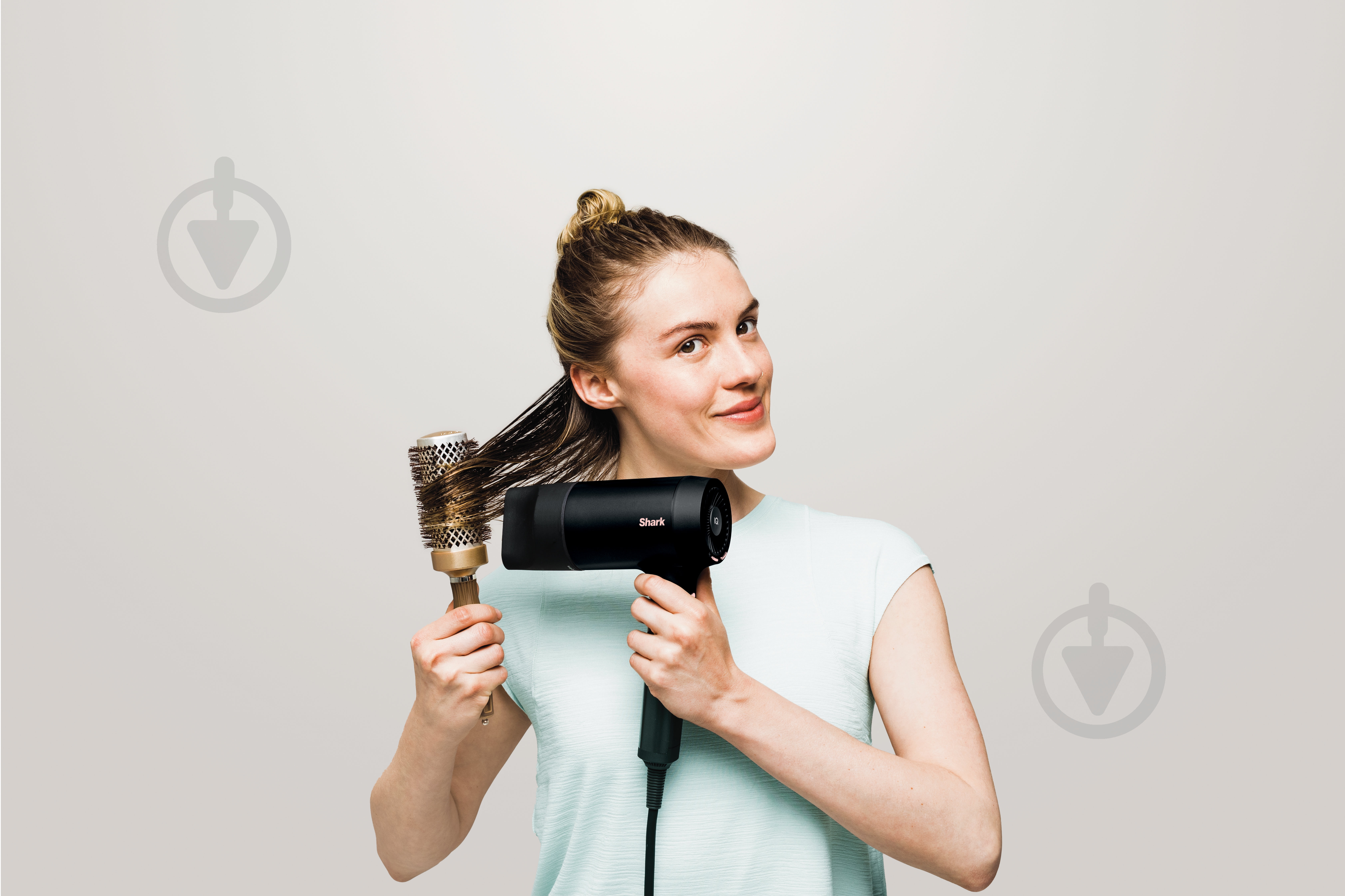 Фен Shark HD102EU Style iQ Hairdryer & Styler - фото 11