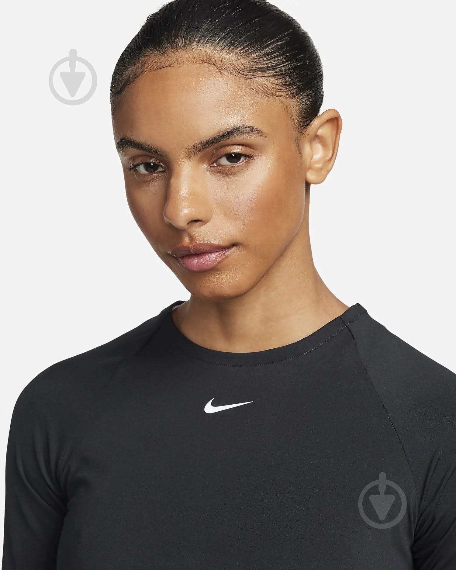 Футболка Nike PRO DF 365 CROP LS FV5484-010 р.M чорний - фото 3 Футболка Nike PRO DF 365 CROP LS FV5484-010 р.M чорний - фото 3