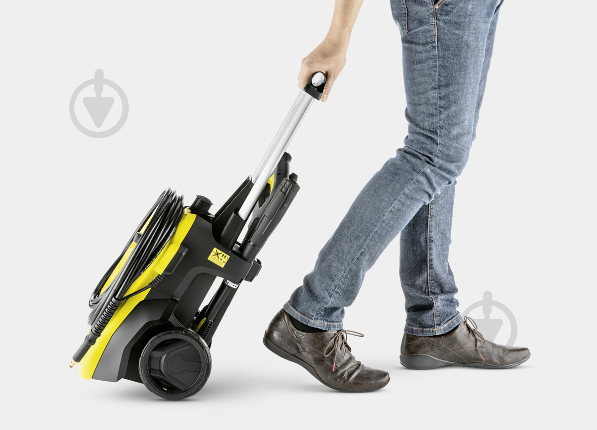 Мини-мойка Karcher K 4 Compact 1.637-500.0 - фото 4 Мини-мойка Karcher K 4 Compact 1.637-500.0 - фото 4