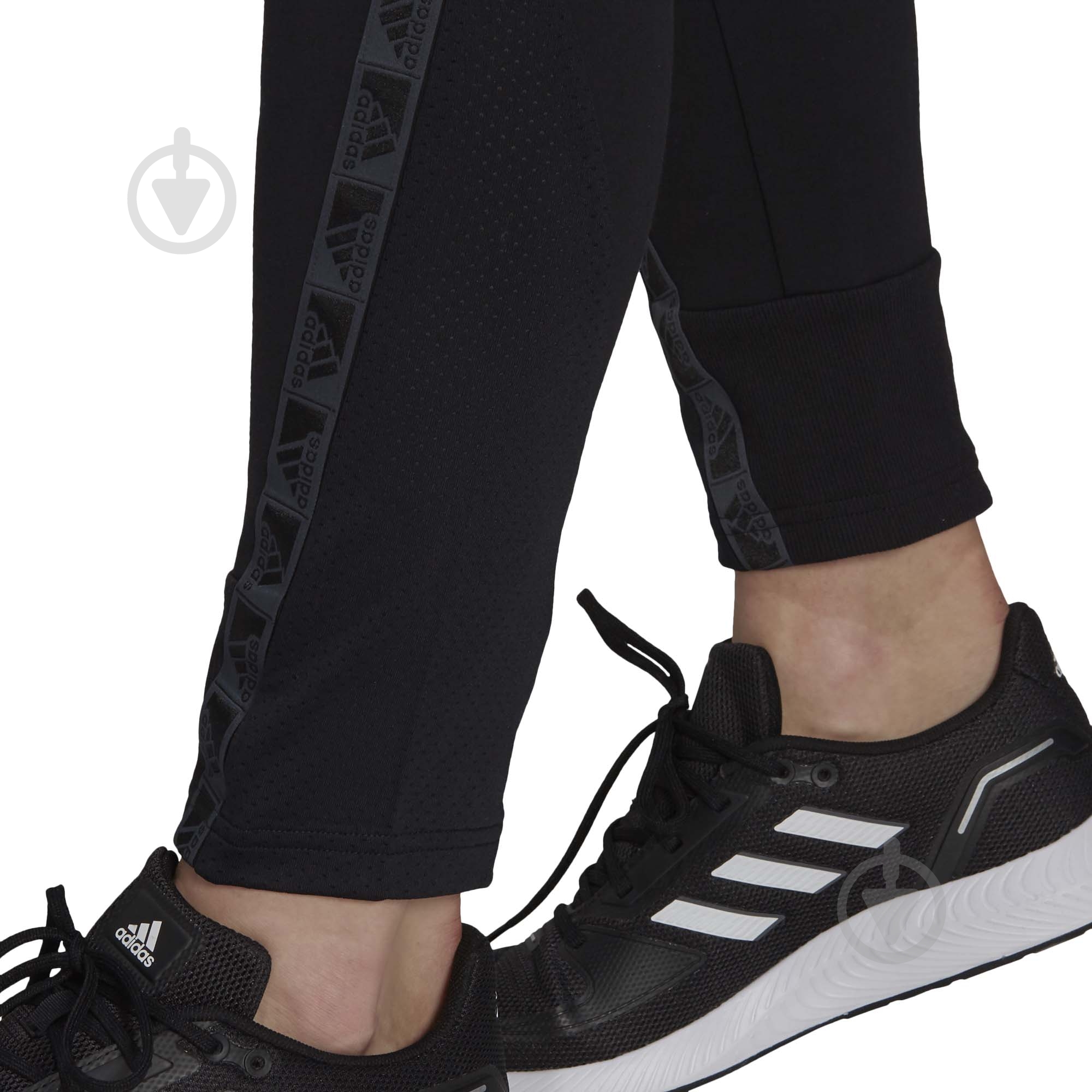 Брюки Adidas W MT PT GS1345 р. L черный - фото 7