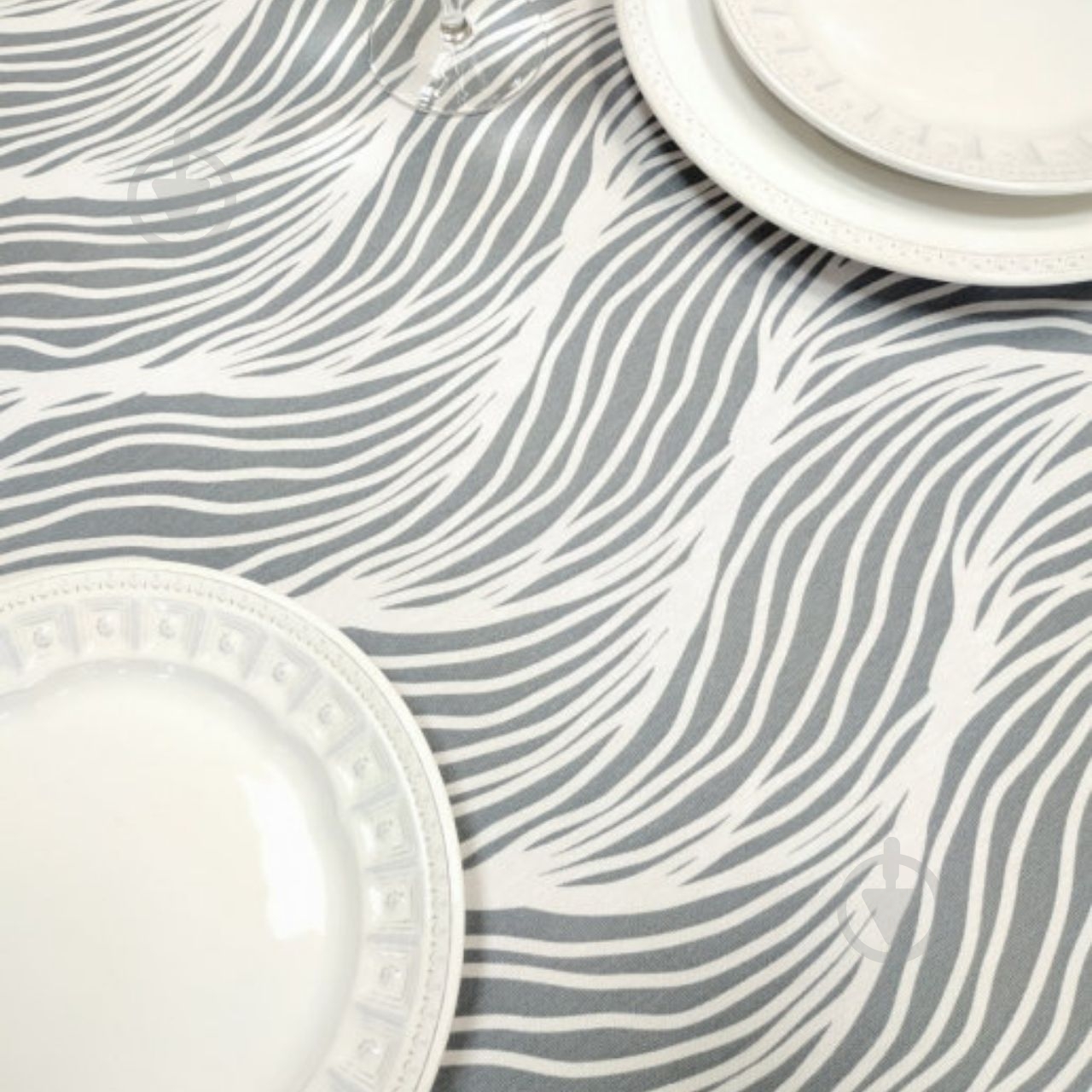 Скатерть тефлоновая Абстракция d150 серый Delight - фото 1 Скатерть тефлоновая Абстракция d150 серый Delight - фото 1