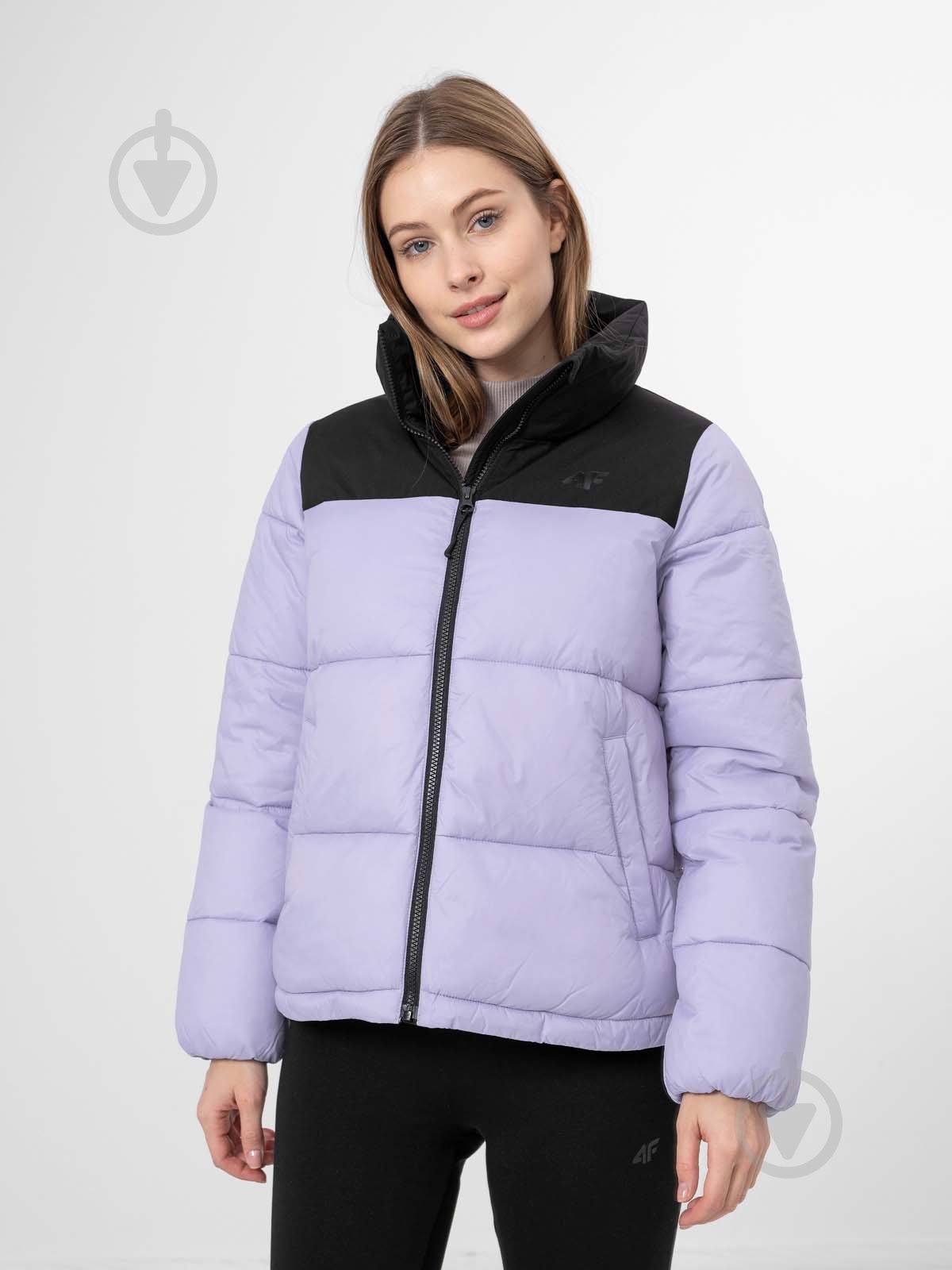Куртка женская демисезонная 4F WOJACKET KUDP014 H4Z22-KUDP014-51S р.M черно-фиолетовая - фото 1 Куртка женская демисезонная 4F WOJACKET KUDP014 H4Z22-KUDP014-51S р.M черно-фиолетовая - фото 1