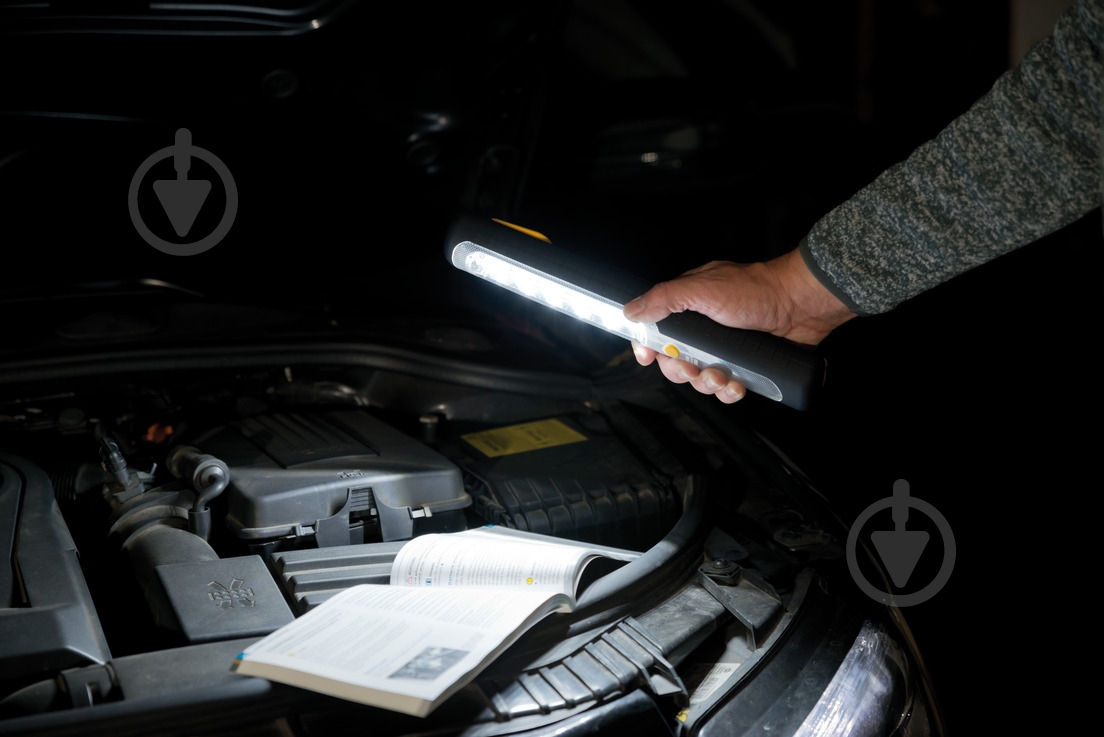 Динамо-ліхтар Brennenstuhl HL 300 AD 300 Lm чорний 1178590100 - фото 9 Динамо-ліхтар Brennenstuhl HL 300 AD 300 Lm чорний 1178590100 - фото 9