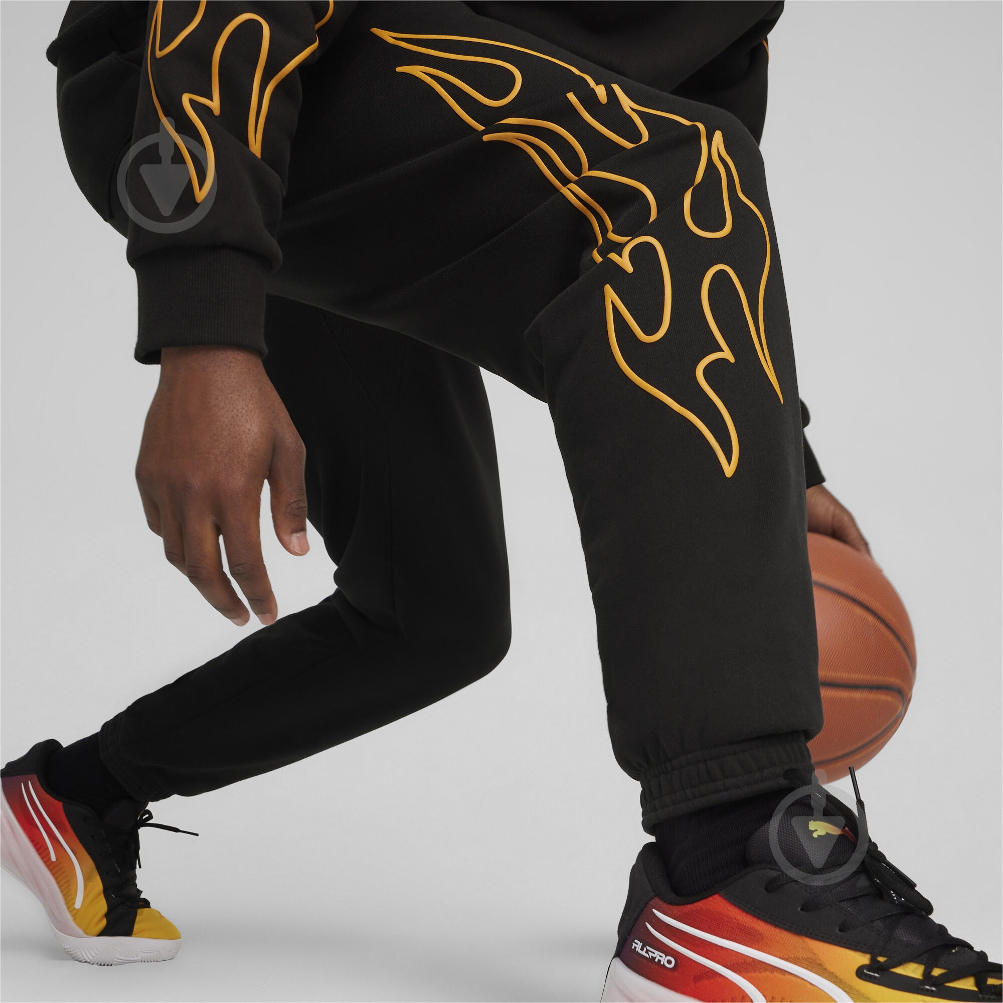 Брюки Puma CAUTION PANT 62476101 р. L черный - фото 4 Брюки Puma CAUTION PANT 62476101 р. L черный - фото 4