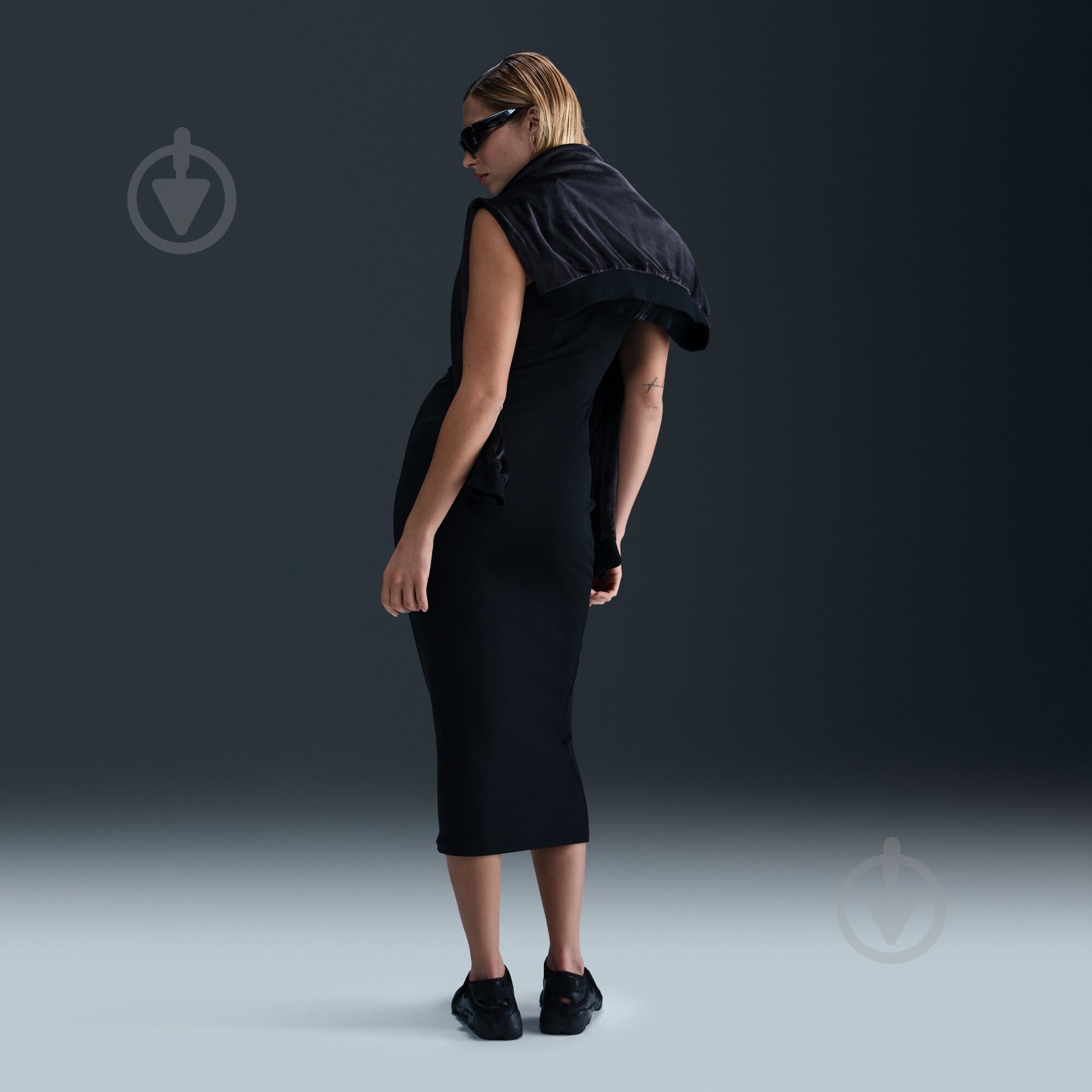 Платье Nike W NSW NK CHLL KNT MRIB TNK DRS HJ0710-010 р.S черный - фото 6 Платье Nike W NSW NK CHLL KNT MRIB TNK DRS HJ0710-010 р.S черный - фото 6