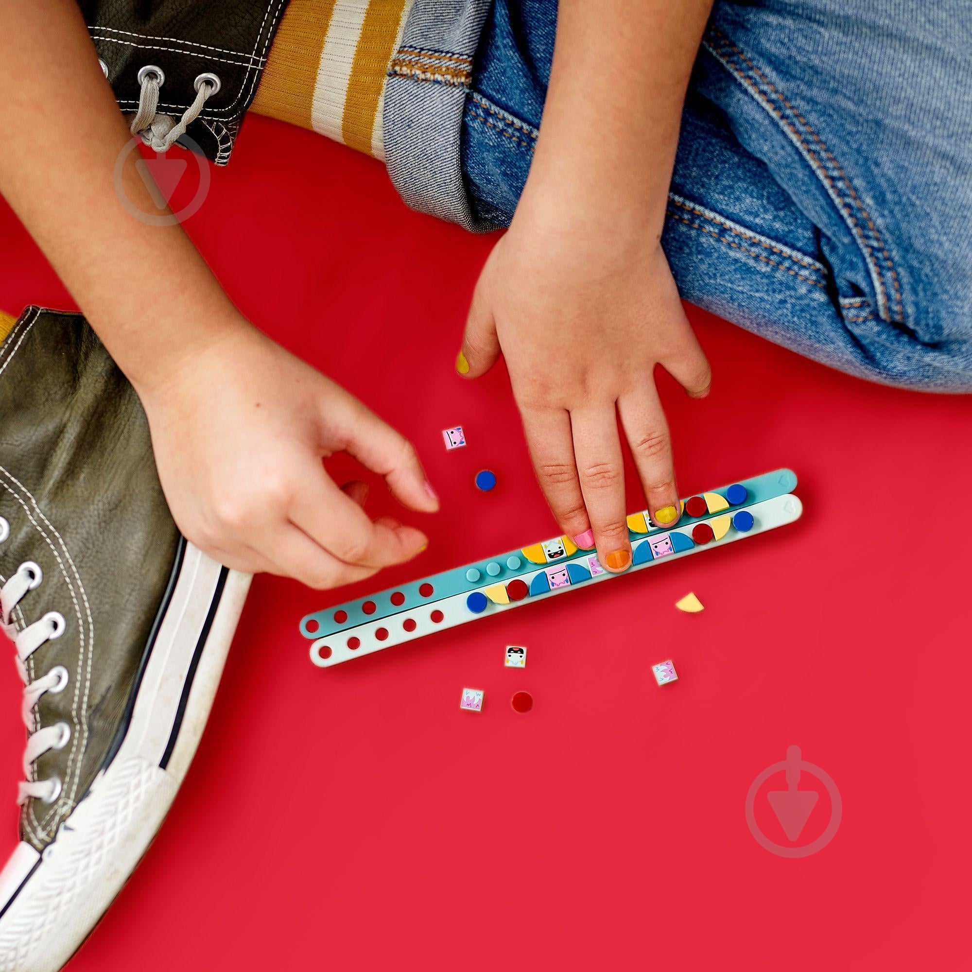 Конструктор LEGO DOTS Браслет монстров 41923 - фото 4 Конструктор LEGO DOTS Браслет монстров 41923 - фото 4