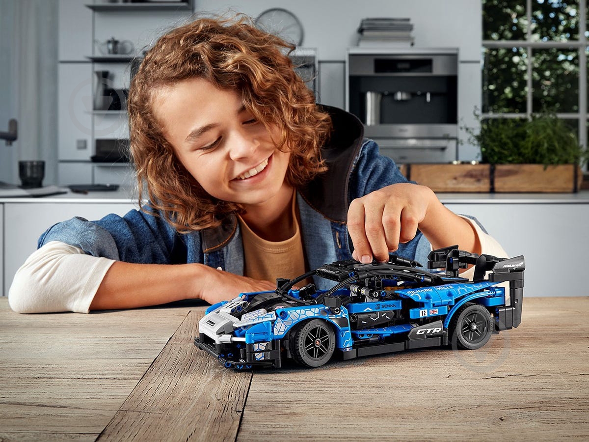 Конструктор LEGO Technic McLaren Senna GTR 42123 - фото 13