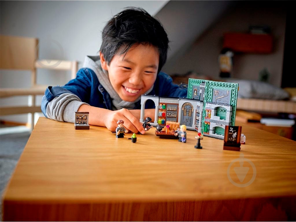 ᐉ Конструктор LEGO Harry Potter Учёба в Хогвартсе: Урок