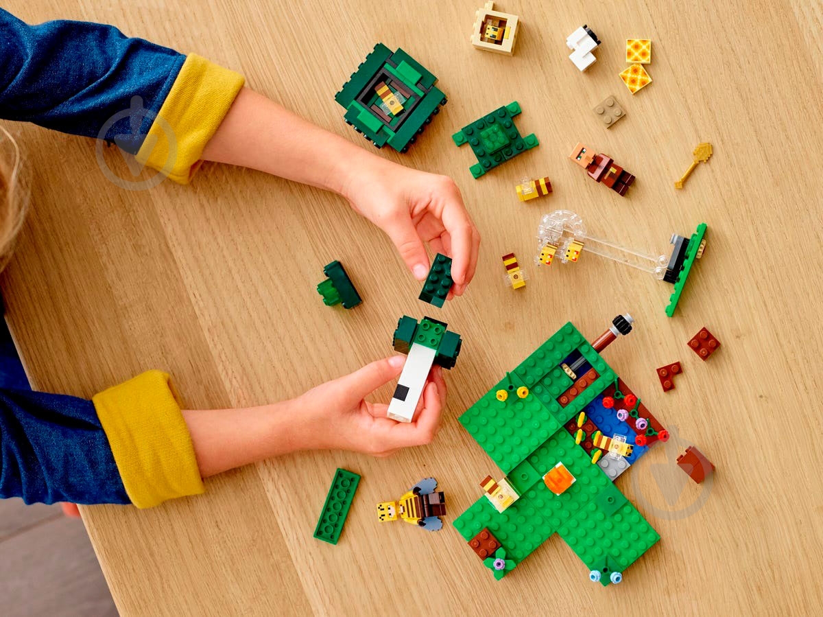 Конструктор LEGO Minecraft Пасека 21165 - фото 17 Конструктор LEGO Minecraft Пасека 21165 - фото 17