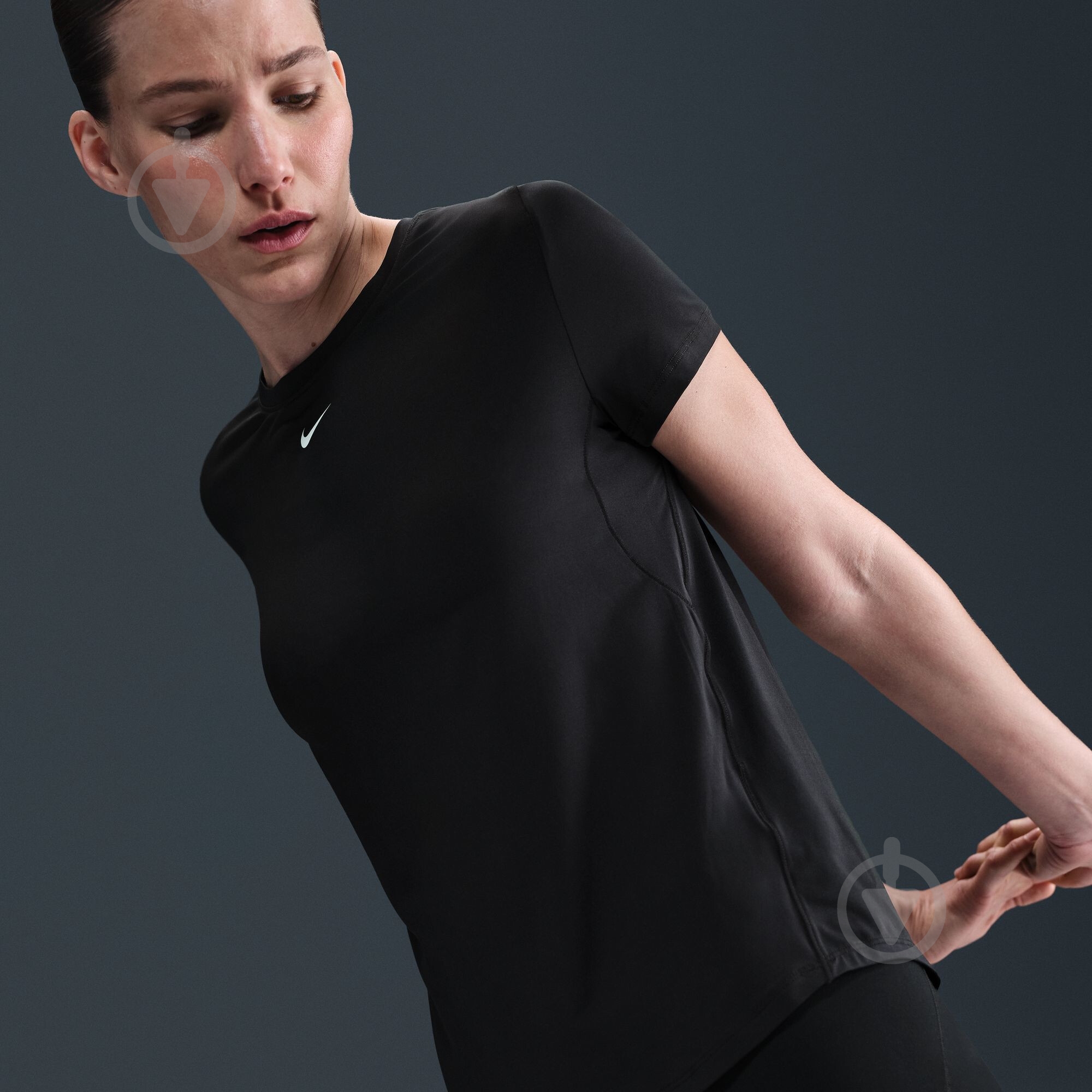 Футболка Nike W NK ONE CLASSIC DF SS TOP WT IB9408-010 р.L черный - фото 11 Футболка Nike W NK ONE CLASSIC DF SS TOP WT IB9408-010 р.L черный - фото 11