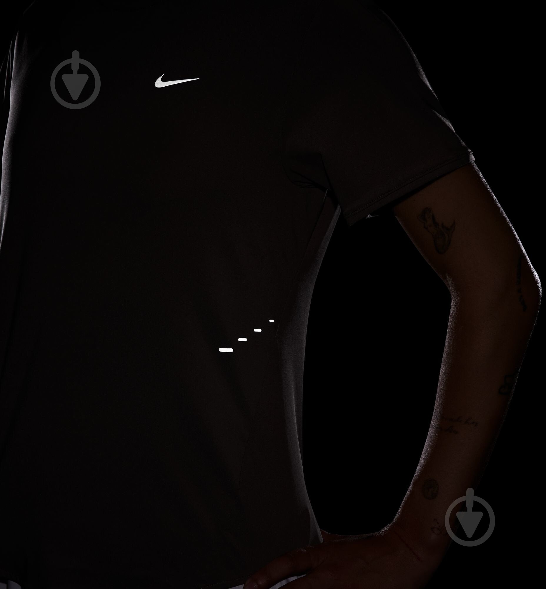 Футболка Nike W NK SWIFT DF SS TOP HM9698-233 р.M коричневий - фото 9 Футболка Nike W NK SWIFT DF SS TOP HM9698-233 р.M коричневий - фото 9