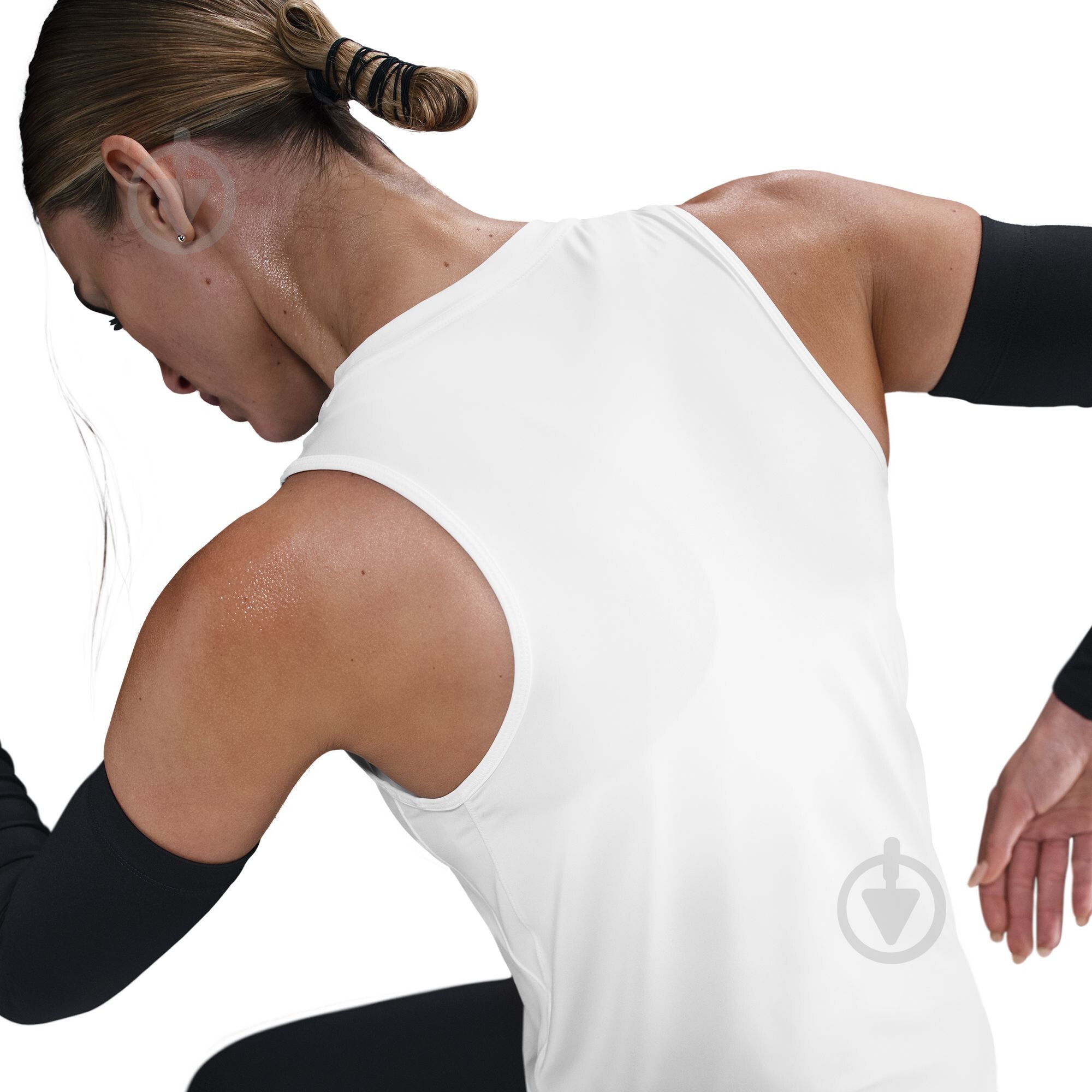 Майка Nike W NK ONE CLASSIC DF TANK WT IB9385-100 р.XL белый - фото 5 Майка Nike W NK ONE CLASSIC DF TANK WT IB9385-100 р.XL белый - фото 5