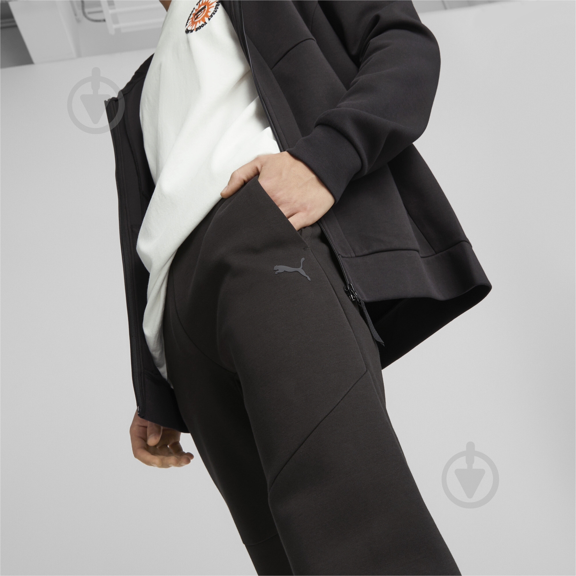 Штани Puma PUMATECH TRACK PANTS DK 53828601 р. S чорний - фото 5