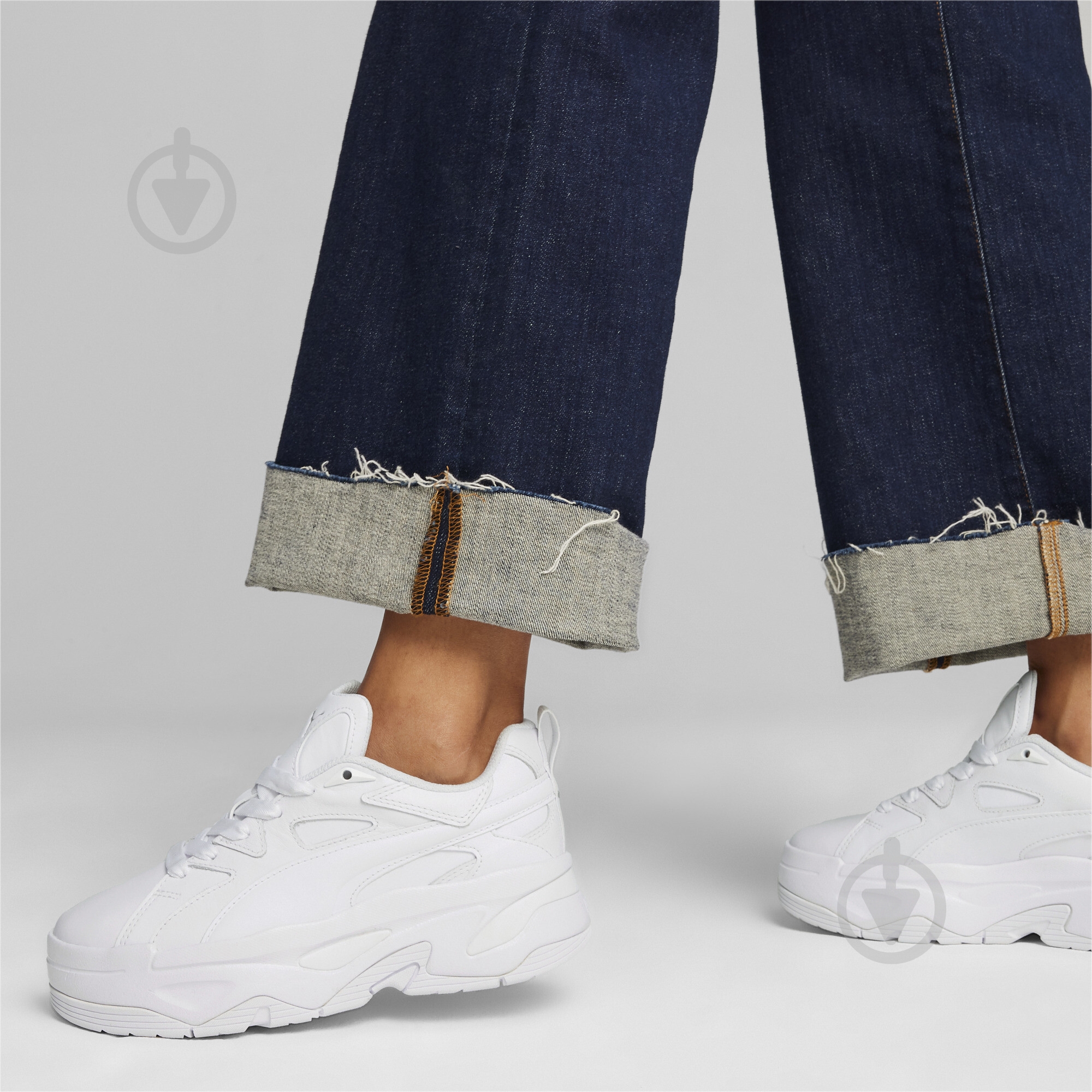 Кроссовки женские Puma BLSTR DRESSCODE WNS 39609401 р.38 белые - фото 7 Кроссовки женские Puma BLSTR DRESSCODE WNS 39609401 р.38 белые - фото 7