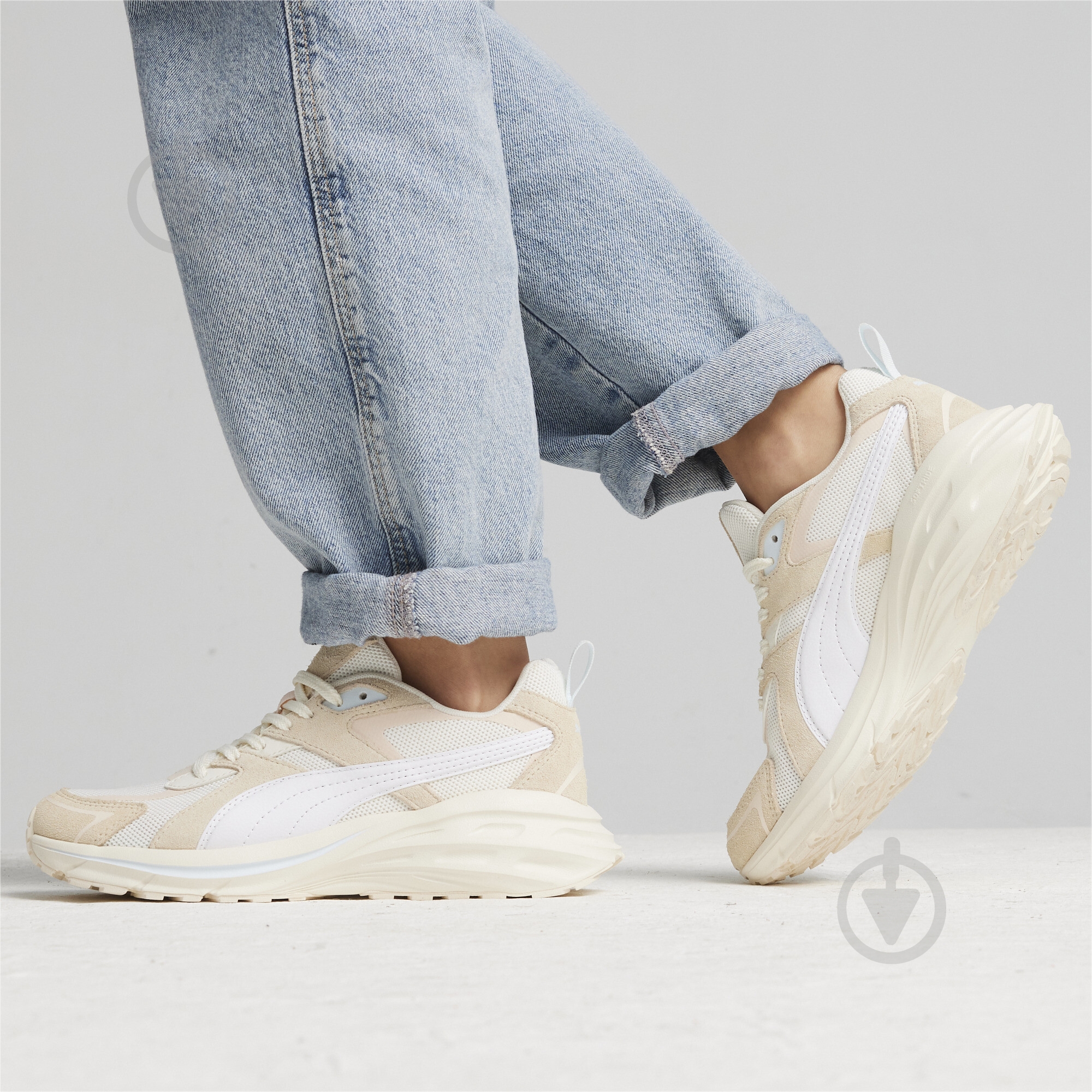 Кроссовки женские демисезонные Puma HYPNOTIC LS 39529507 р.40,5 бежевые - фото 7