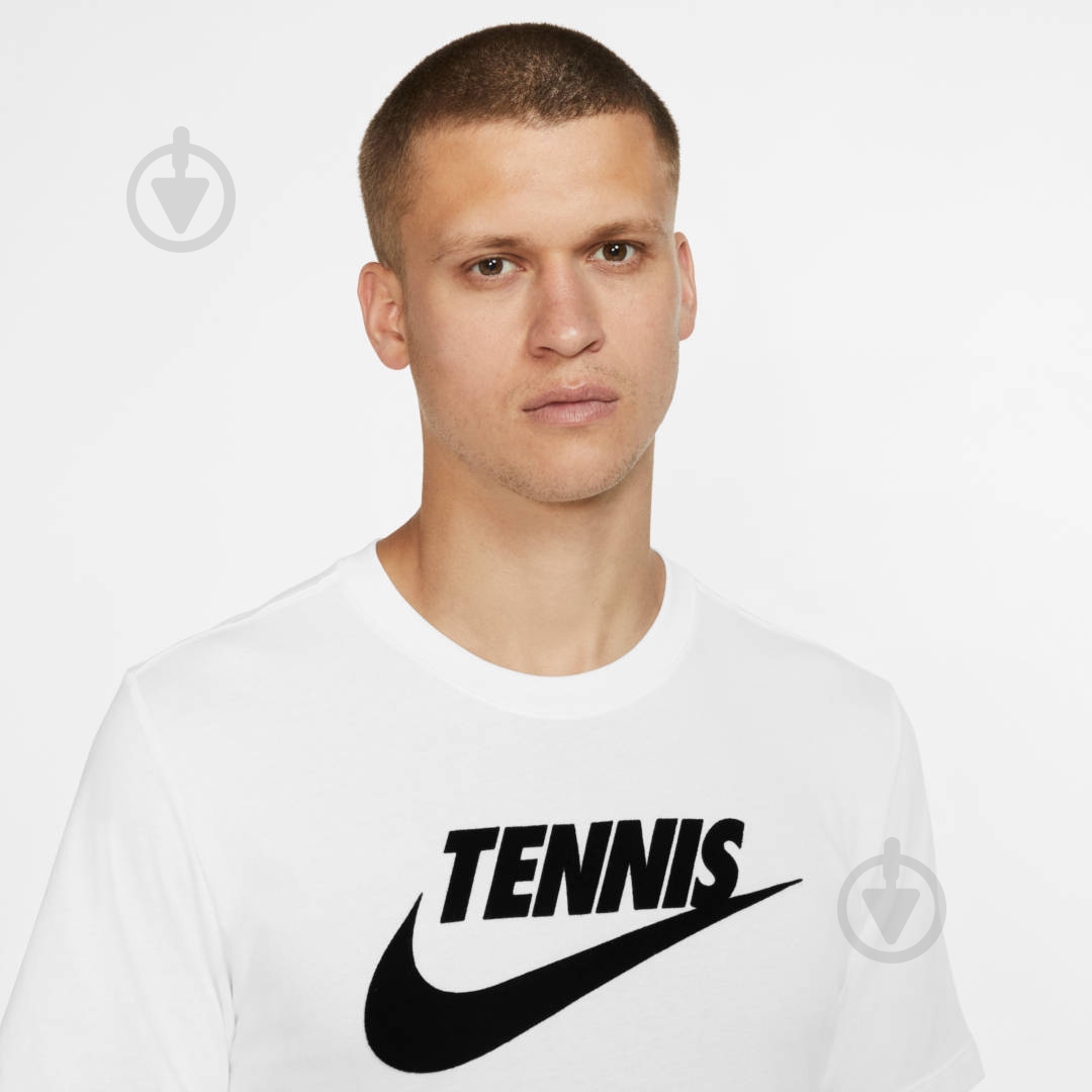 Футболка Nike M NKCT TEE DFCT TENNIS GFX CJ0429-100 р.2XL білий - фото 5 Футболка Nike M NKCT TEE DFCT TENNIS GFX CJ0429-100 р.2XL білий - фото 5