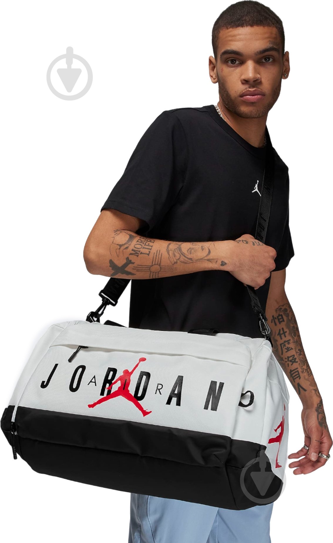 Спортивная сумка Nike JAM VELOCITY DUFFLE SM0920-001 36 л белый - фото 8 Спортивная сумка Nike JAM VELOCITY DUFFLE SM0920-001 36 л белый - фото 8