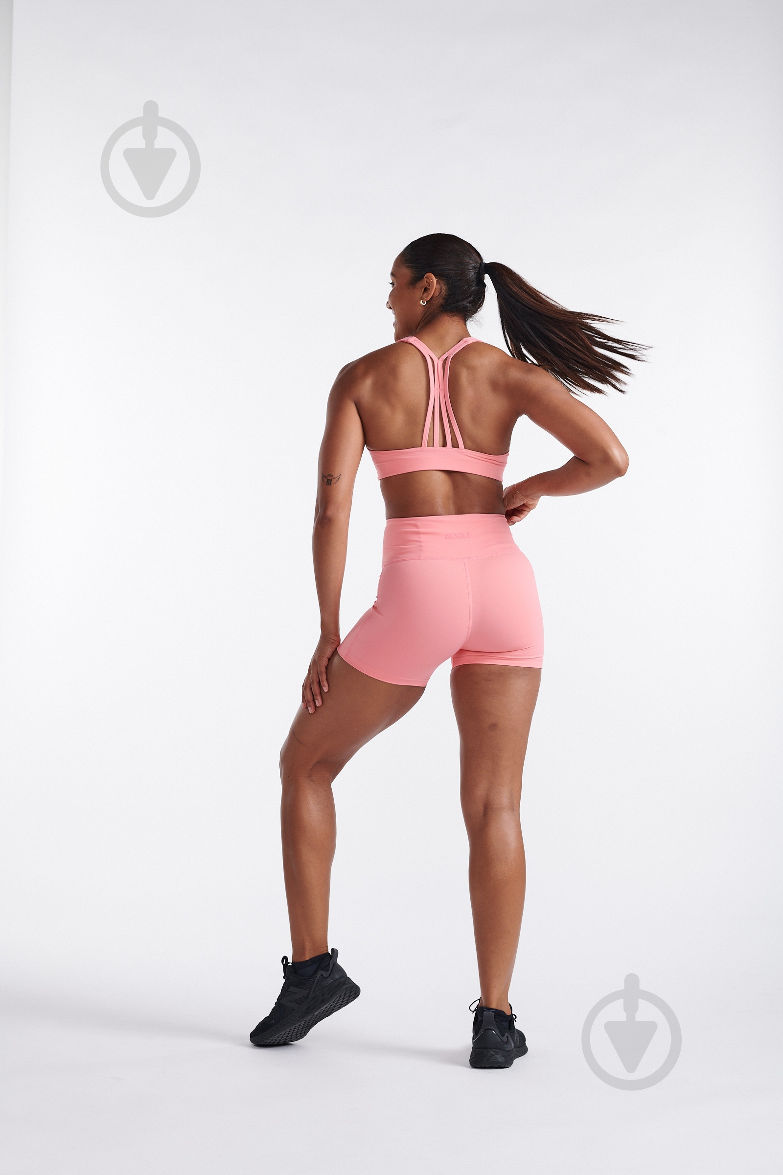 Лосины 2XU FORM HI-RISE COMP SHORTS WA7300b_PKG/PKG р.M розовый - фото 9 Лосины 2XU FORM HI-RISE COMP SHORTS WA7300b_PKG/PKG р.M розовый - фото 9