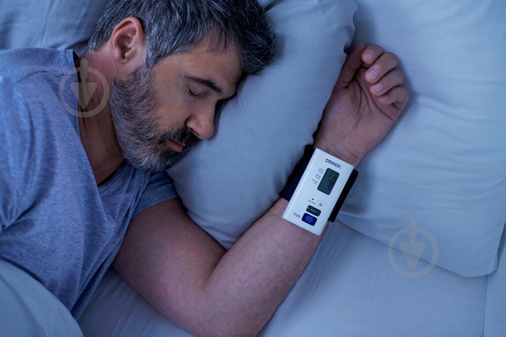 Тонометр на зап'ястя Omron Nightview(НЕМ-9601T-E3) - фото 4 Тонометр на зап'ястя Omron Nightview(НЕМ-9601T-E3) - фото 4